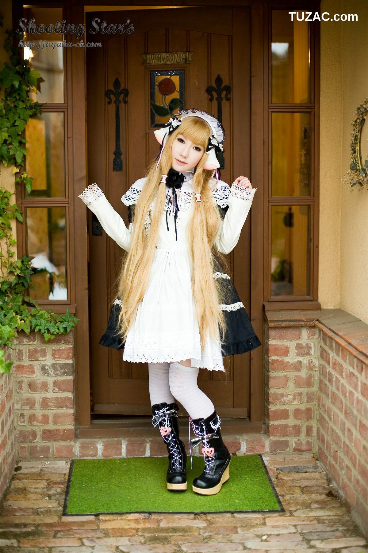 日本CosPlay_绫香 (Saku サク) 《Chobits》Chii+Freya 写真集[47P]