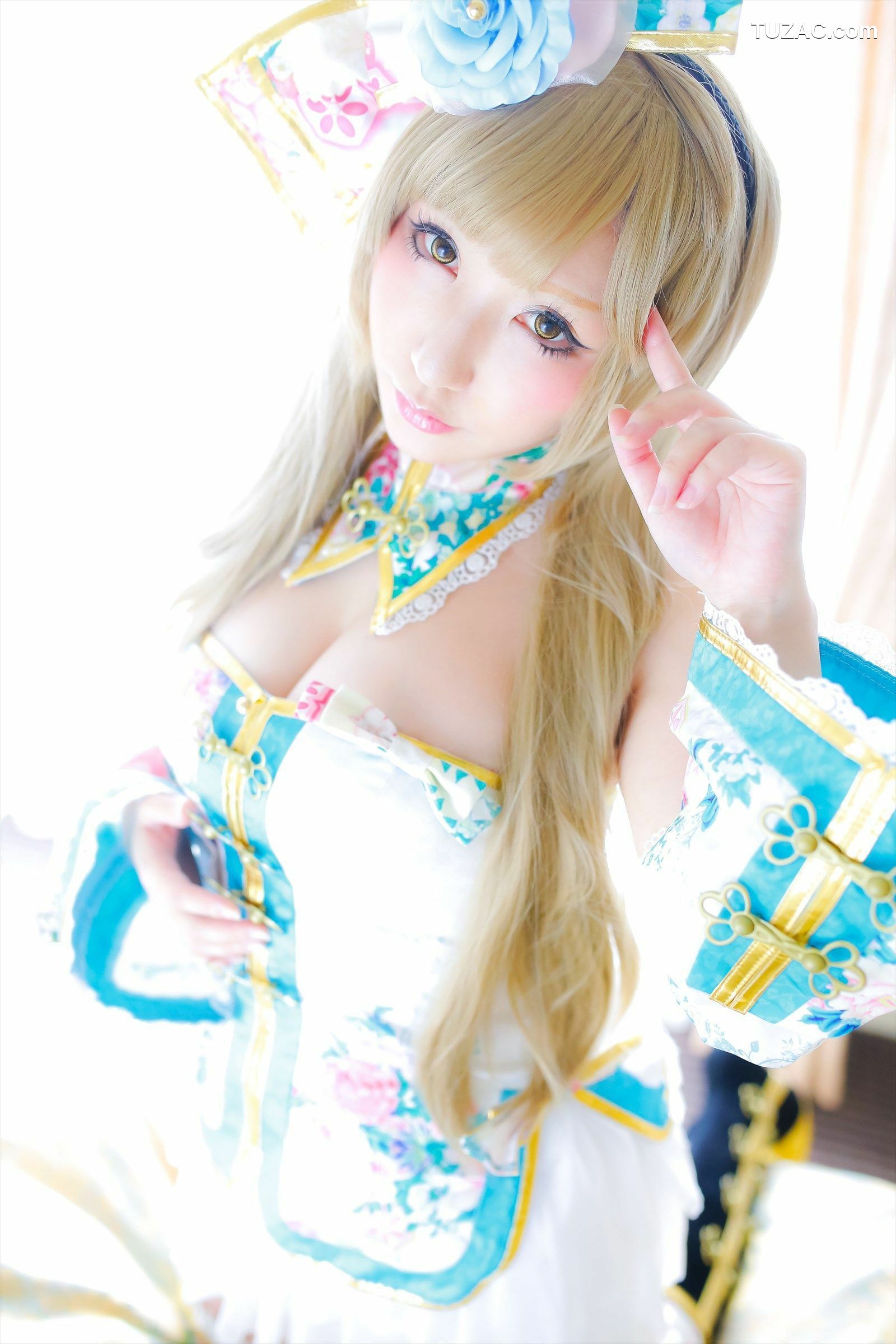 日本CosPlay_绫香 (Saku サク) 《Love Live!》Toujou Nozomi+Minami Kotori 写真集