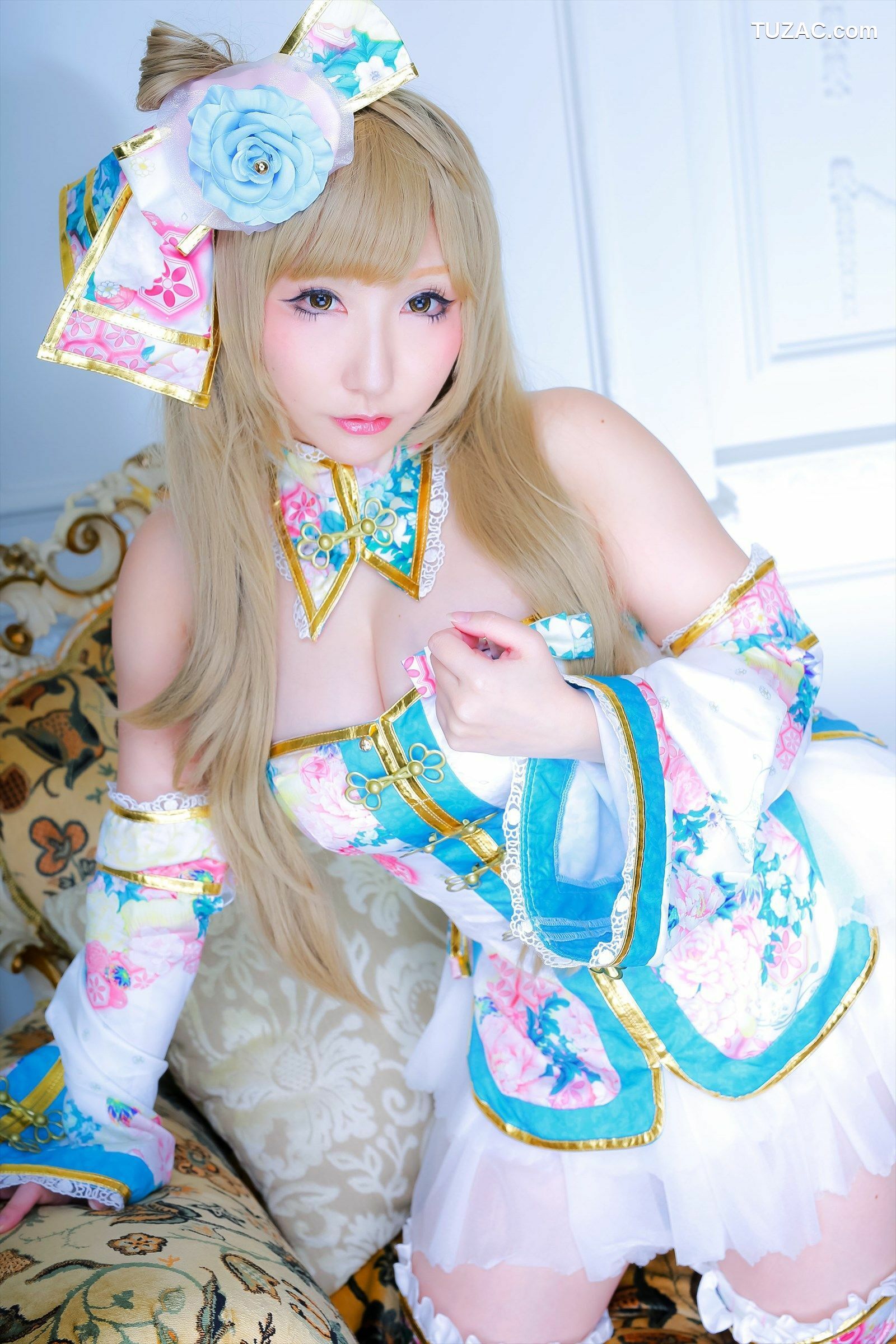 日本CosPlay_绫香 (Saku サク) 《Love Live!》Toujou Nozomi+Minami Kotori 写真集
