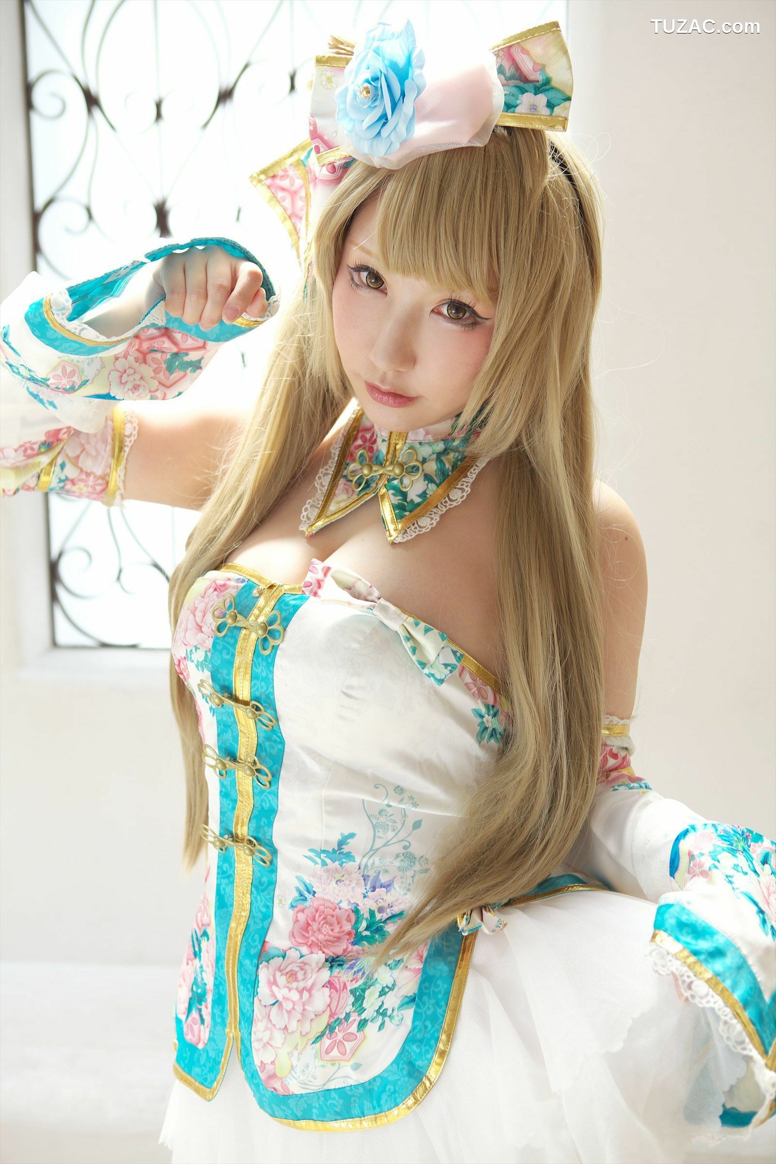 日本CosPlay_绫香 (Saku サク) 《Love Live!》Toujou Nozomi+Minami Kotori 写真集