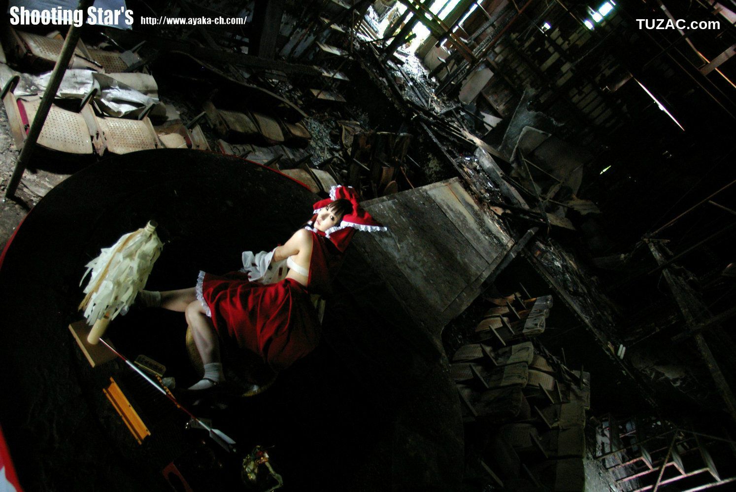 日本CosPlay_绫香 (Saku サク) 《Touhou Project》Hakurei Reimu+Kirisame Marisa 写真集[115P]