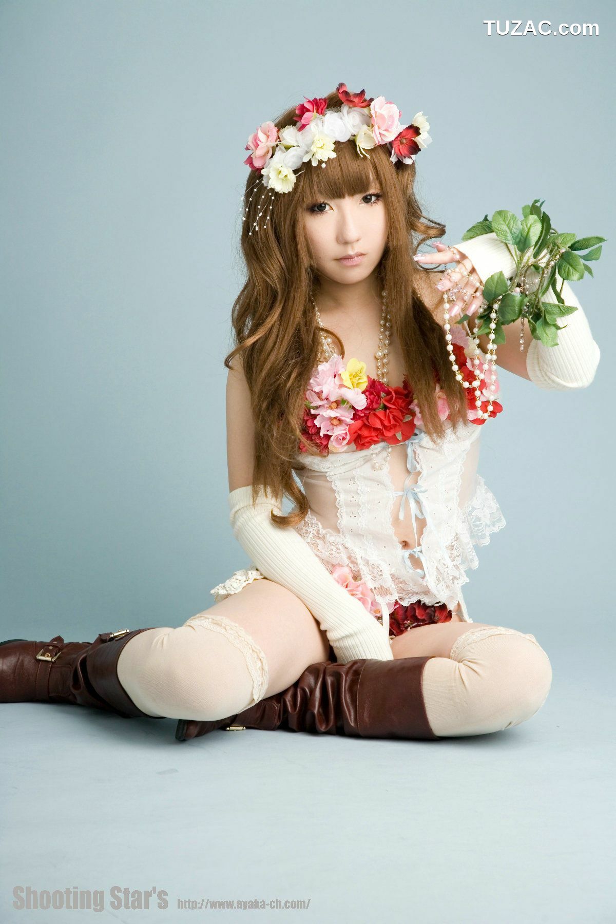 日本CosPlay_绫香 (Sakuサク)  Gothic Lolita 写真集[120P]