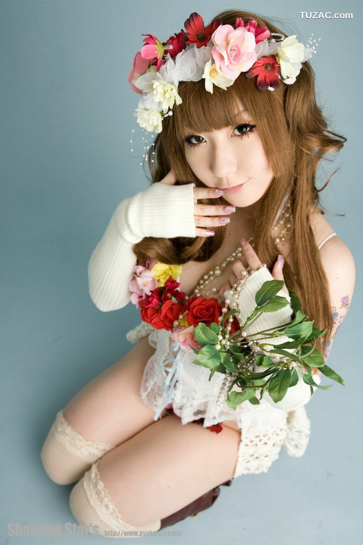 日本CosPlay_绫香 (Sakuサク)  Gothic Lolita 写真集[120P]