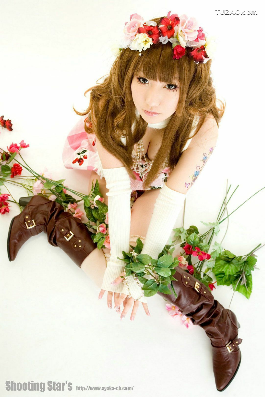 日本CosPlay_绫香 (Sakuサク)  Gothic Lolita 写真集[120P]