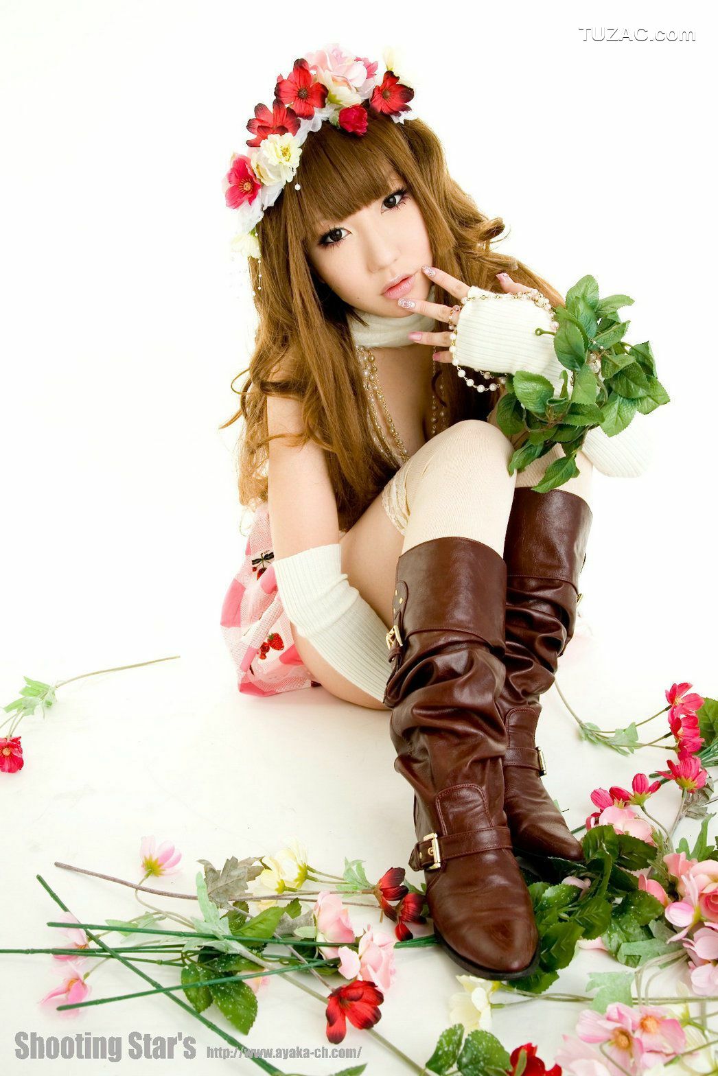 日本CosPlay_绫香 (Sakuサク)  Gothic Lolita 写真集[120P]