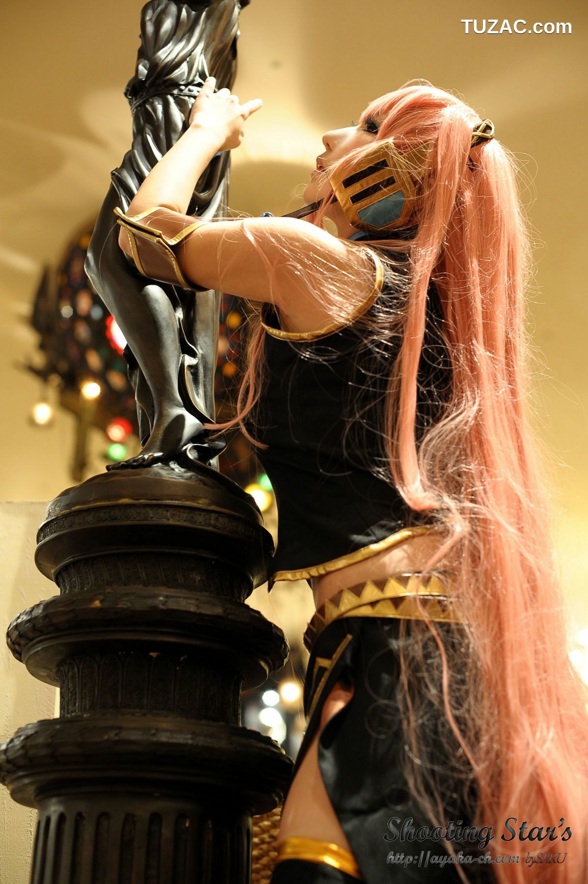 日本CosPlay_绫香 (Sakuサク) 《VOCALOID》 Megurine Luka 写真集[133P]