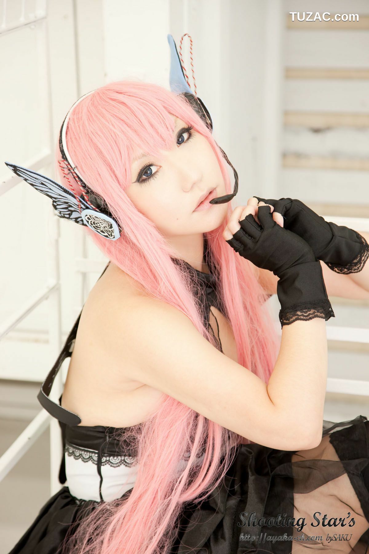 日本CosPlay_绫香 (Sakuサク) 《VOCALOID》 Megurine Luka 写真集[133P]