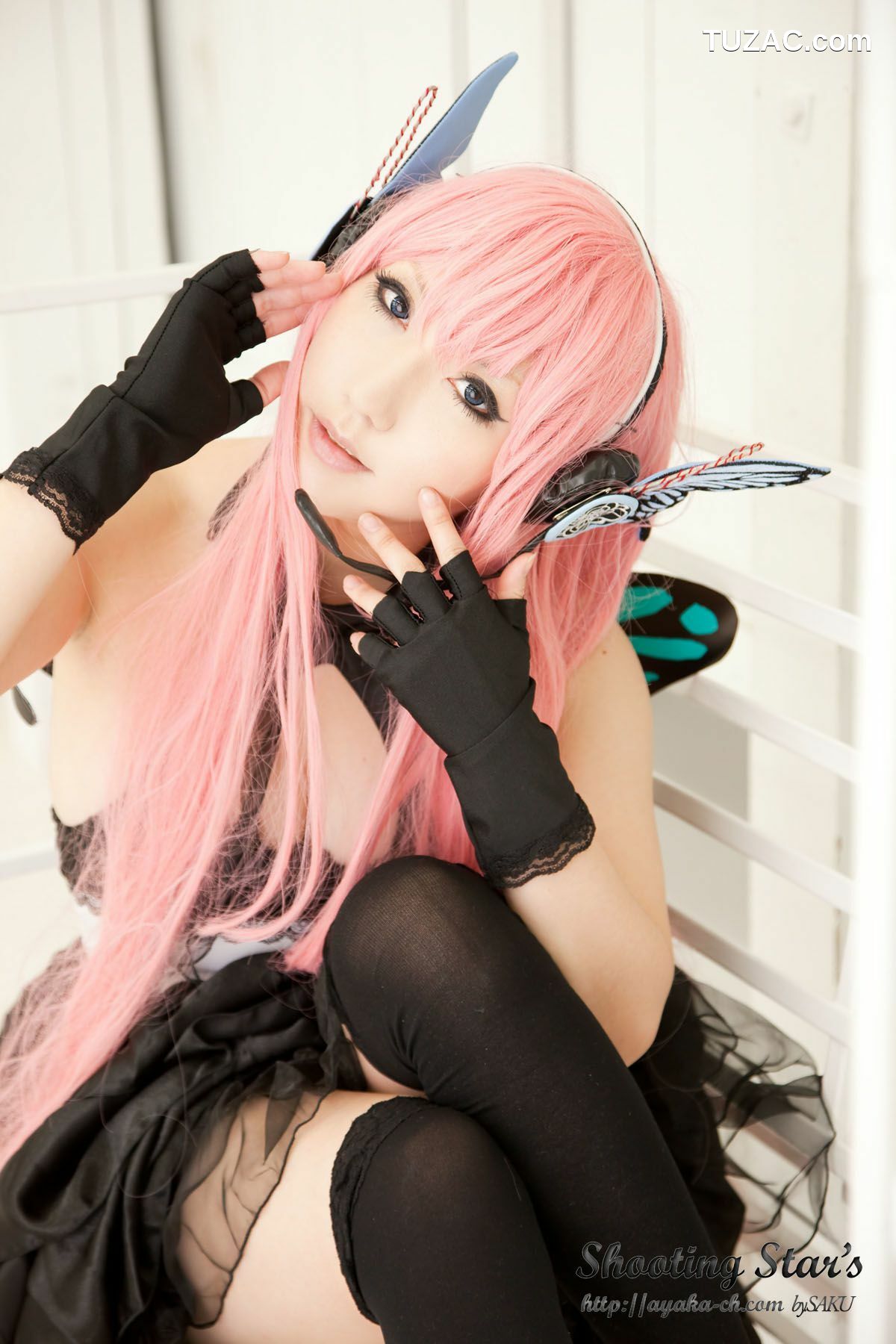 日本CosPlay_绫香 (Sakuサク) 《VOCALOID》 Megurine Luka 写真集[133P]