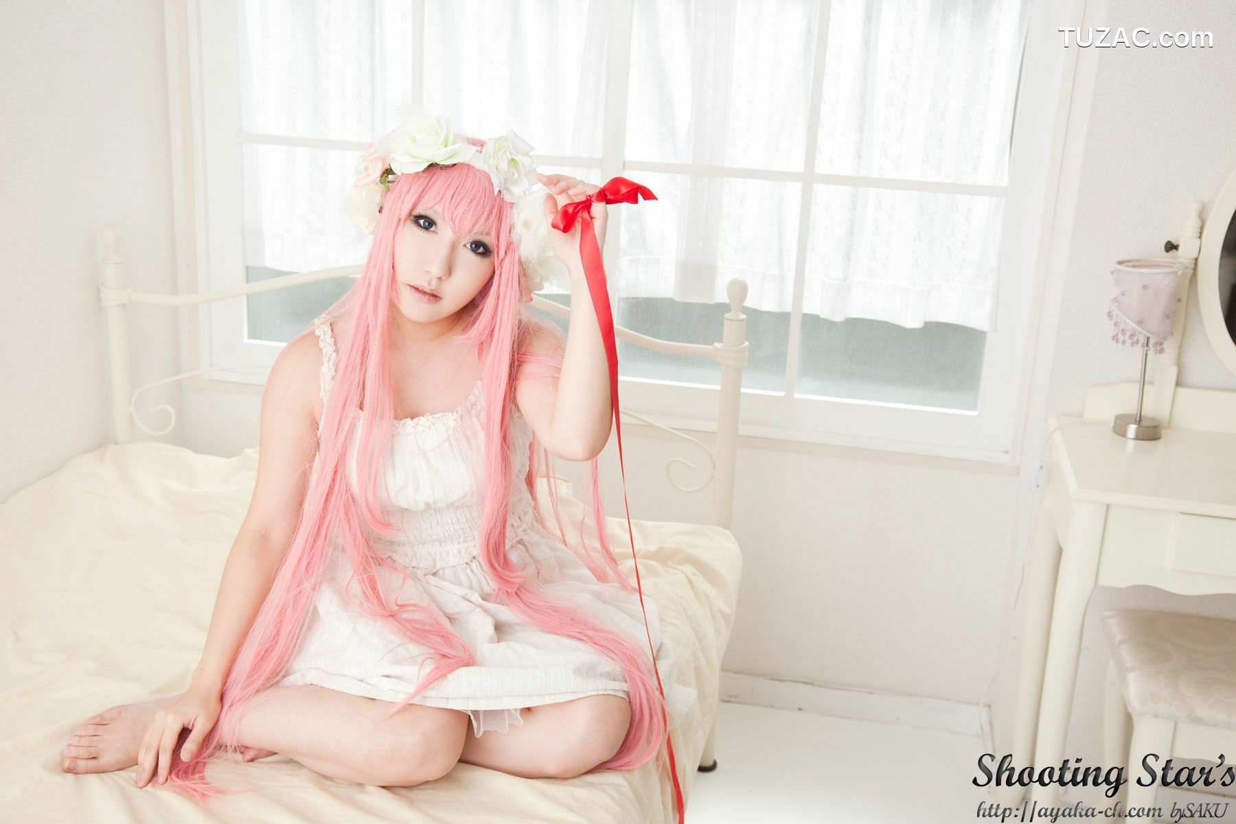 日本CosPlay_绫香 (Sakuサク) 《VOCALOID》 Megurine Luka 写真集[133P]