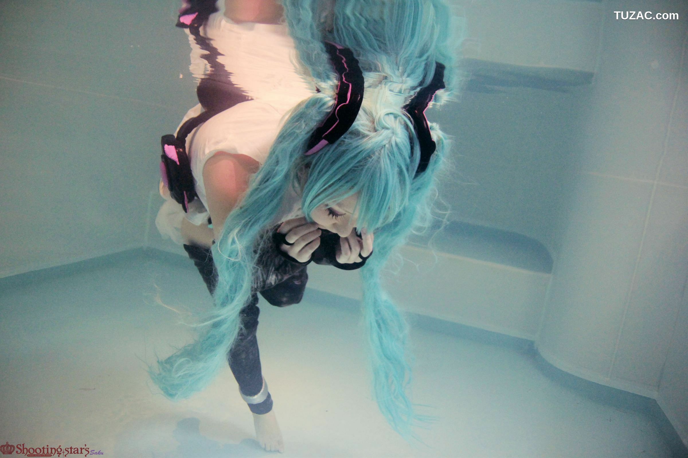 日本CosPlay_绫香 (サク) 《VOCALOID》初音ミク+鏡音リン 写真集[100P]