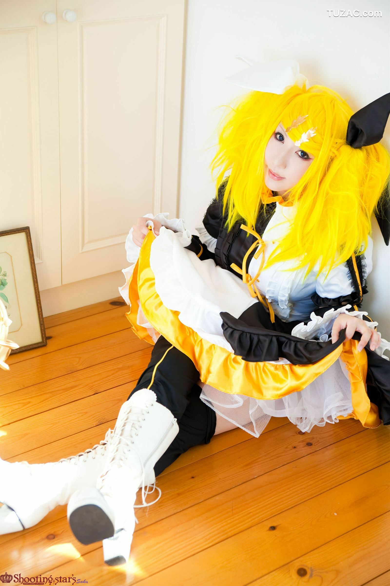 日本CosPlay_绫香 (サク) 《VOCALOID》初音ミク+鏡音リン 写真集[100P]