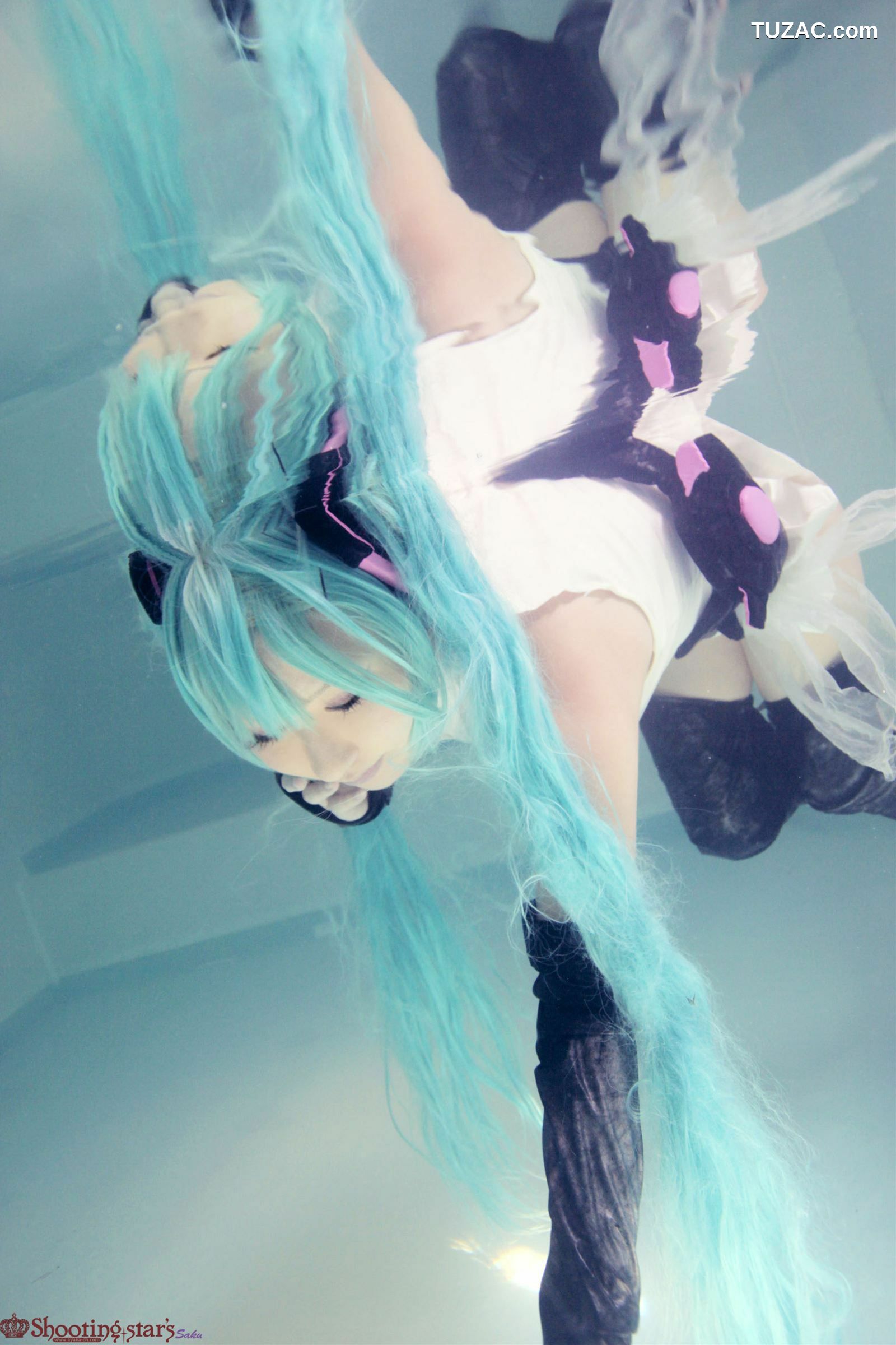 日本CosPlay_绫香 (サク) 《VOCALOID》初音ミク+鏡音リン 写真集[100P]