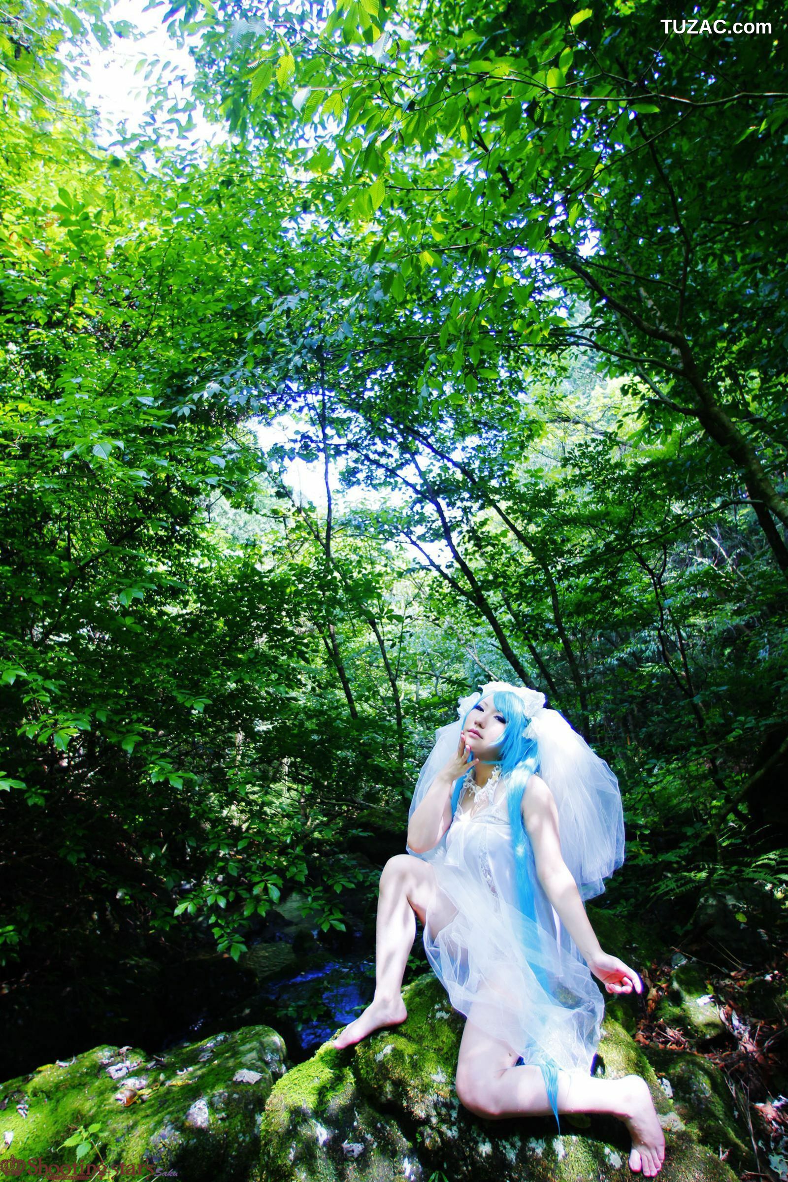 日本CosPlay_绫香 (サク) 《VOCALOID》初音ミク+鏡音リン 写真集[100P]