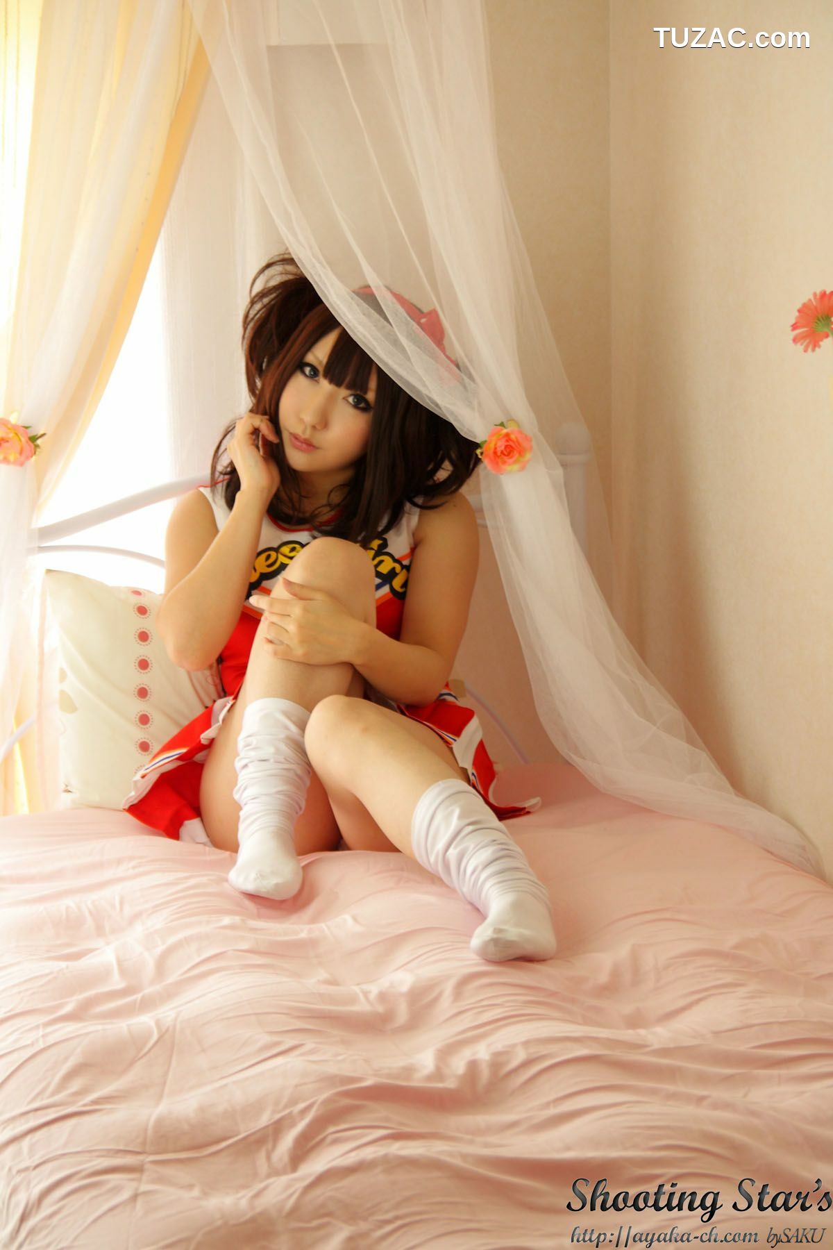 日本CosPlay_绫香 (サク Saku Ayaka)  Waitress+Cheerleader [Sakuyabime] 写真集[62P]