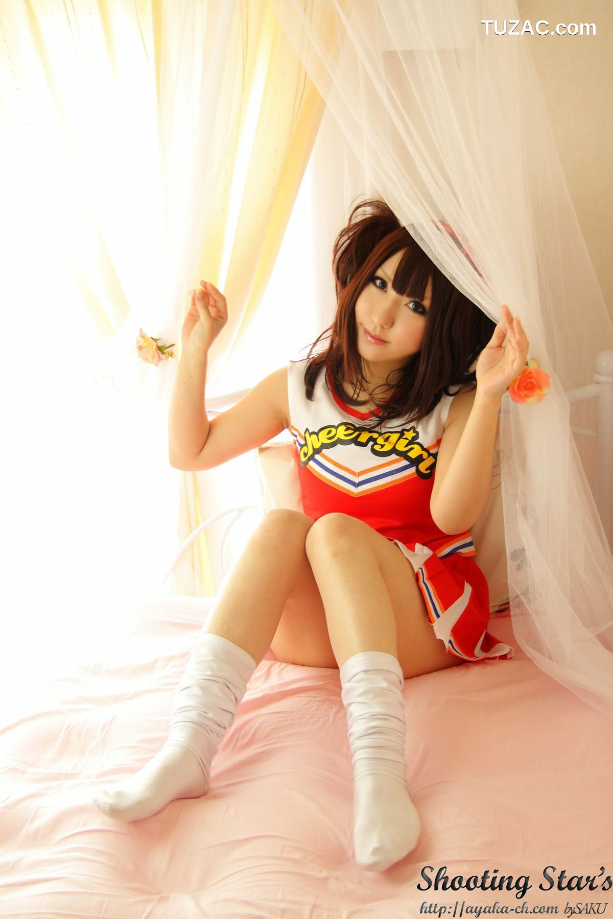 日本CosPlay_绫香 (サク Saku Ayaka)  Waitress+Cheerleader [Sakuyabime] 写真集[62P]