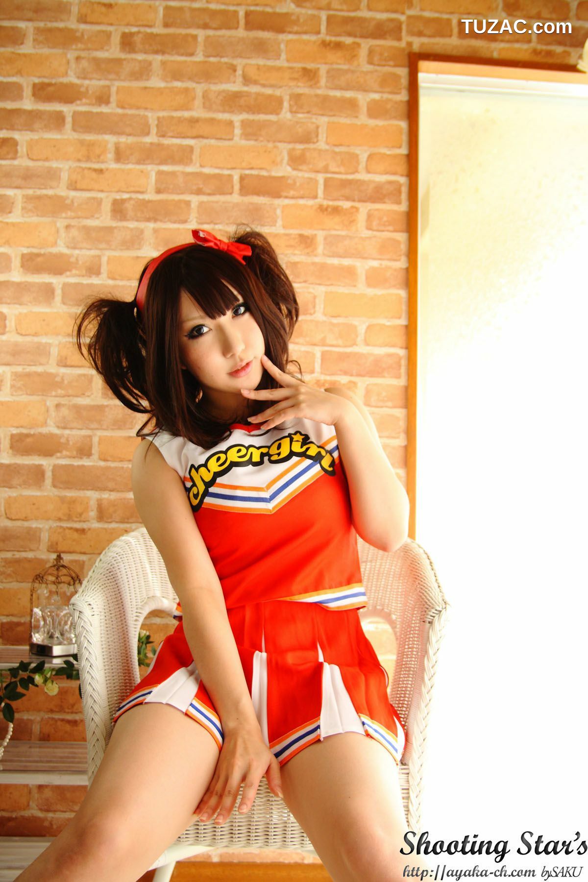 日本CosPlay_绫香 (サク Saku Ayaka)  Waitress+Cheerleader [Sakuyabime] 写真集[62P]