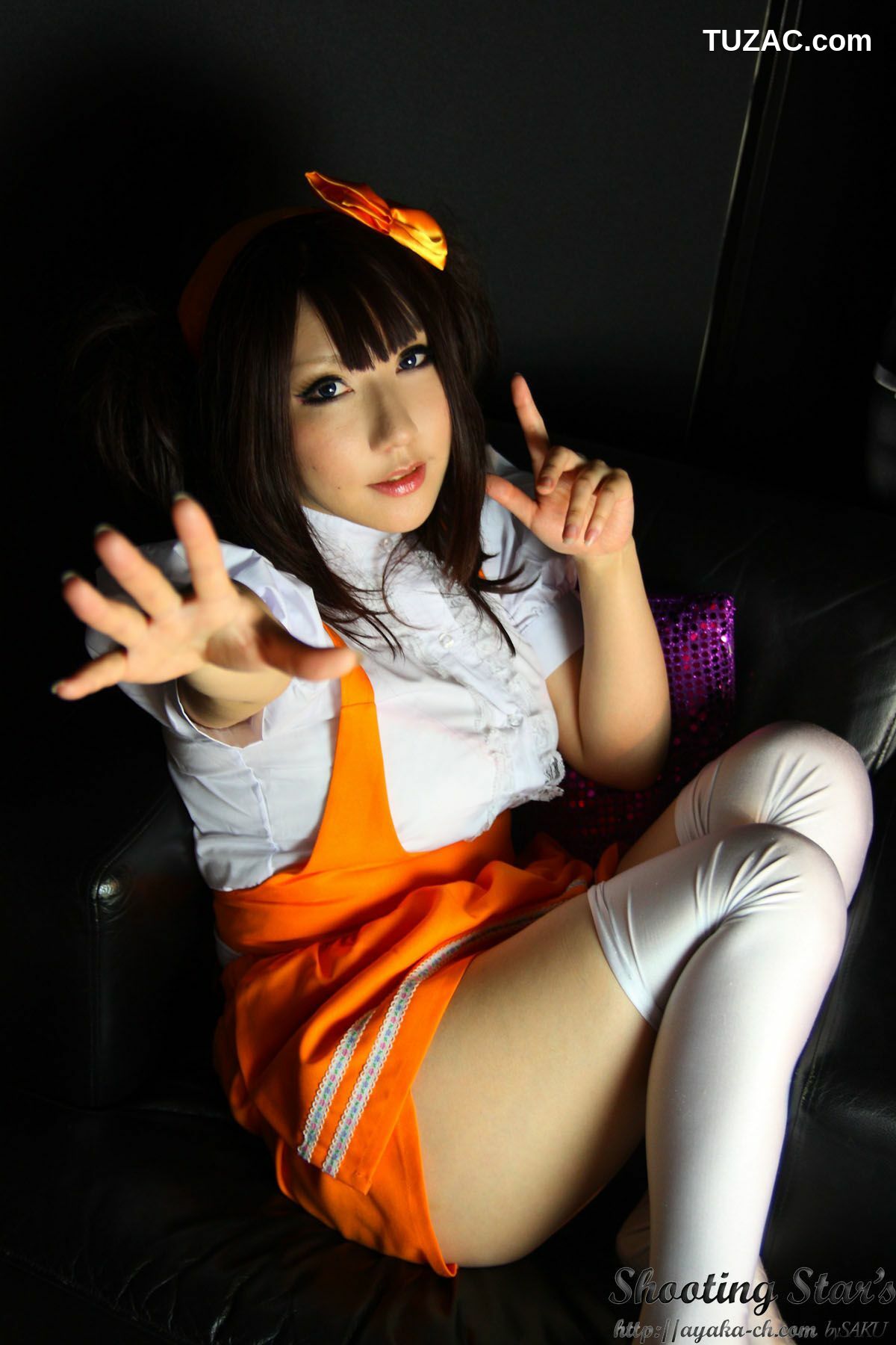 日本CosPlay_绫香 (サク Saku Ayaka)  Waitress+Cheerleader [Sakuyabime] 写真集[62P]