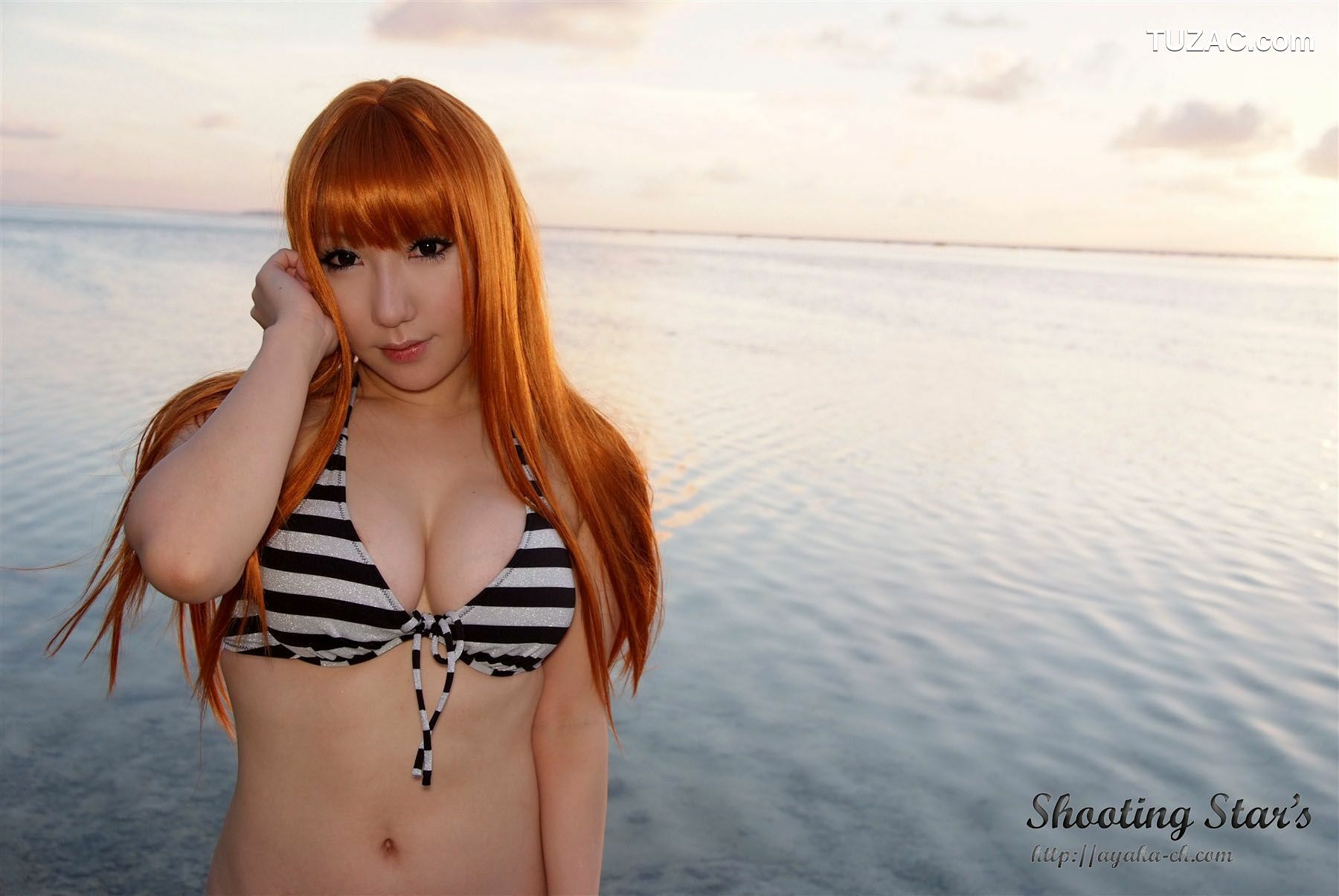 日本CosPlay_绫香 (サク Saku Ayaka) 《DEAD OR ALIVE XTREME『Cassis Orange』》 写真集