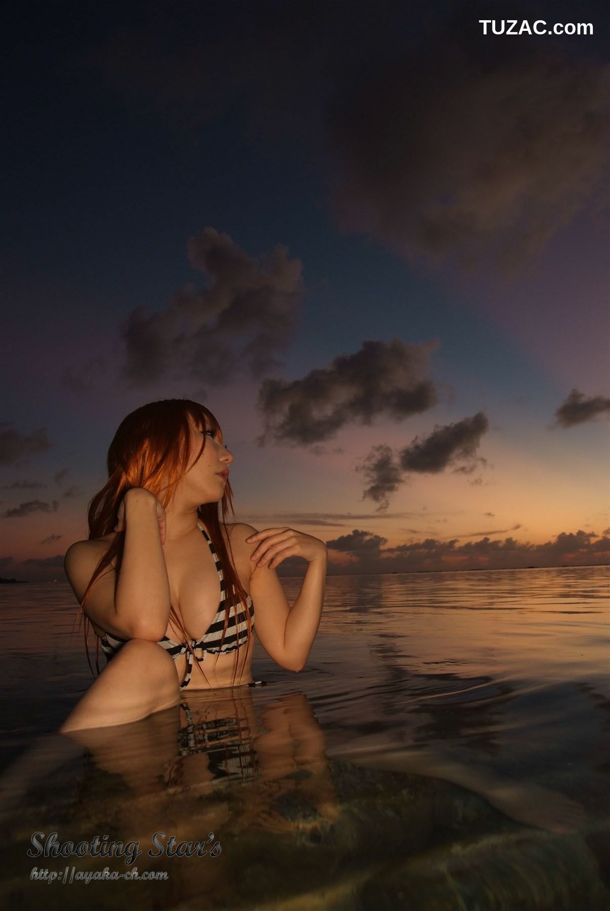 日本CosPlay_绫香 (サク Saku Ayaka) 《DEAD OR ALIVE XTREME『Cassis Orange』》 写真集