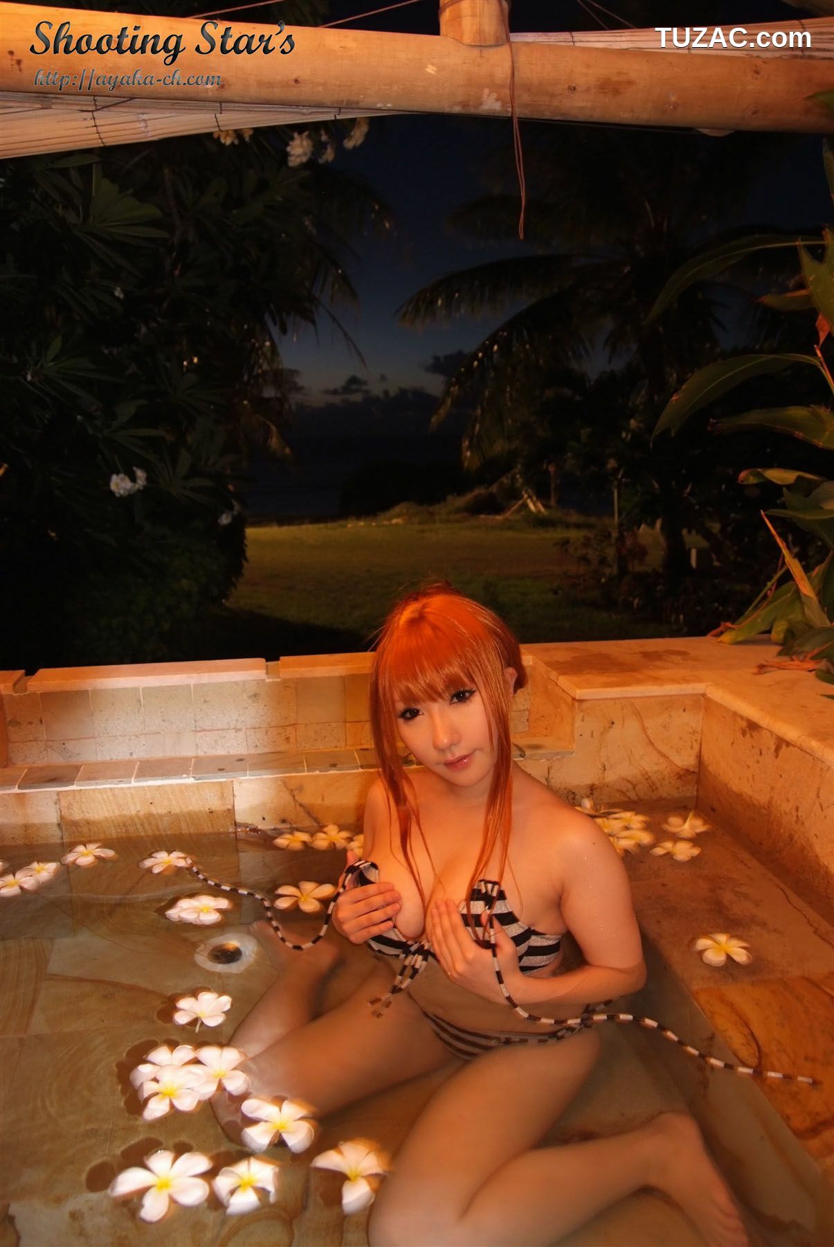 日本CosPlay_绫香 (サク Saku Ayaka) 《DEAD OR ALIVE XTREME『Cassis Orange』》 写真集