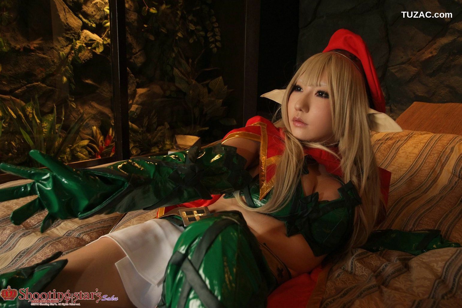 日本CosPlay_绫香サク (Saku Ayaka) 《クイーンズブレイドQueen's Blade》アイリ & Alleyne 写真集