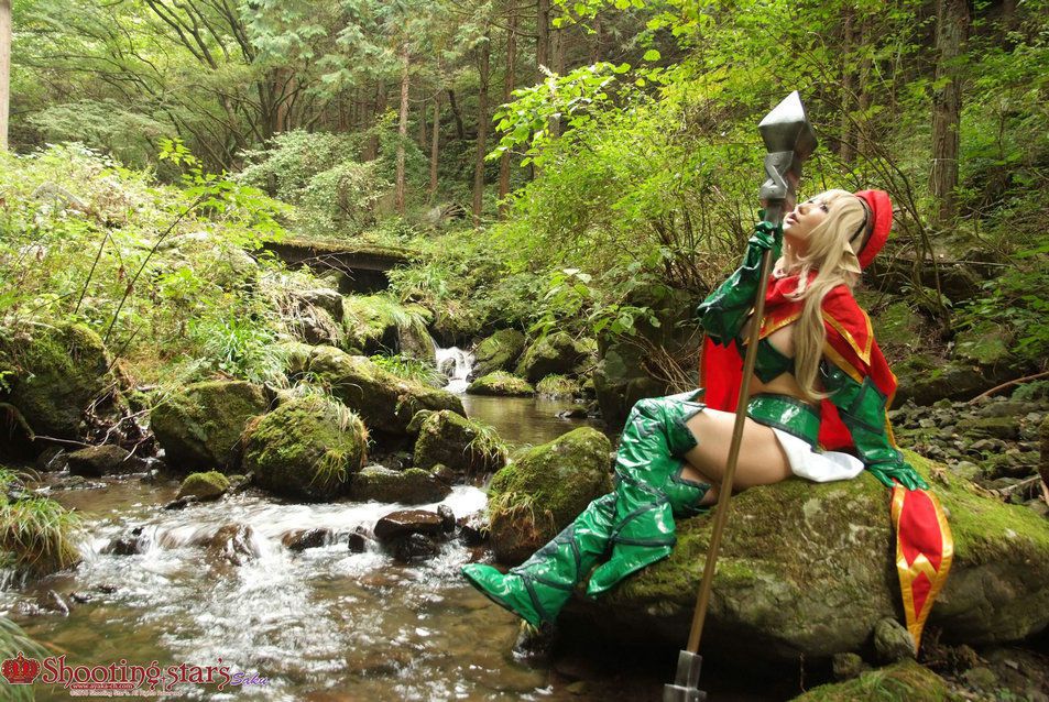 日本CosPlay_绫香サク (Saku Ayaka) 《クイーンズブレイドQueen's Blade》アイリ & Alleyne 写真集