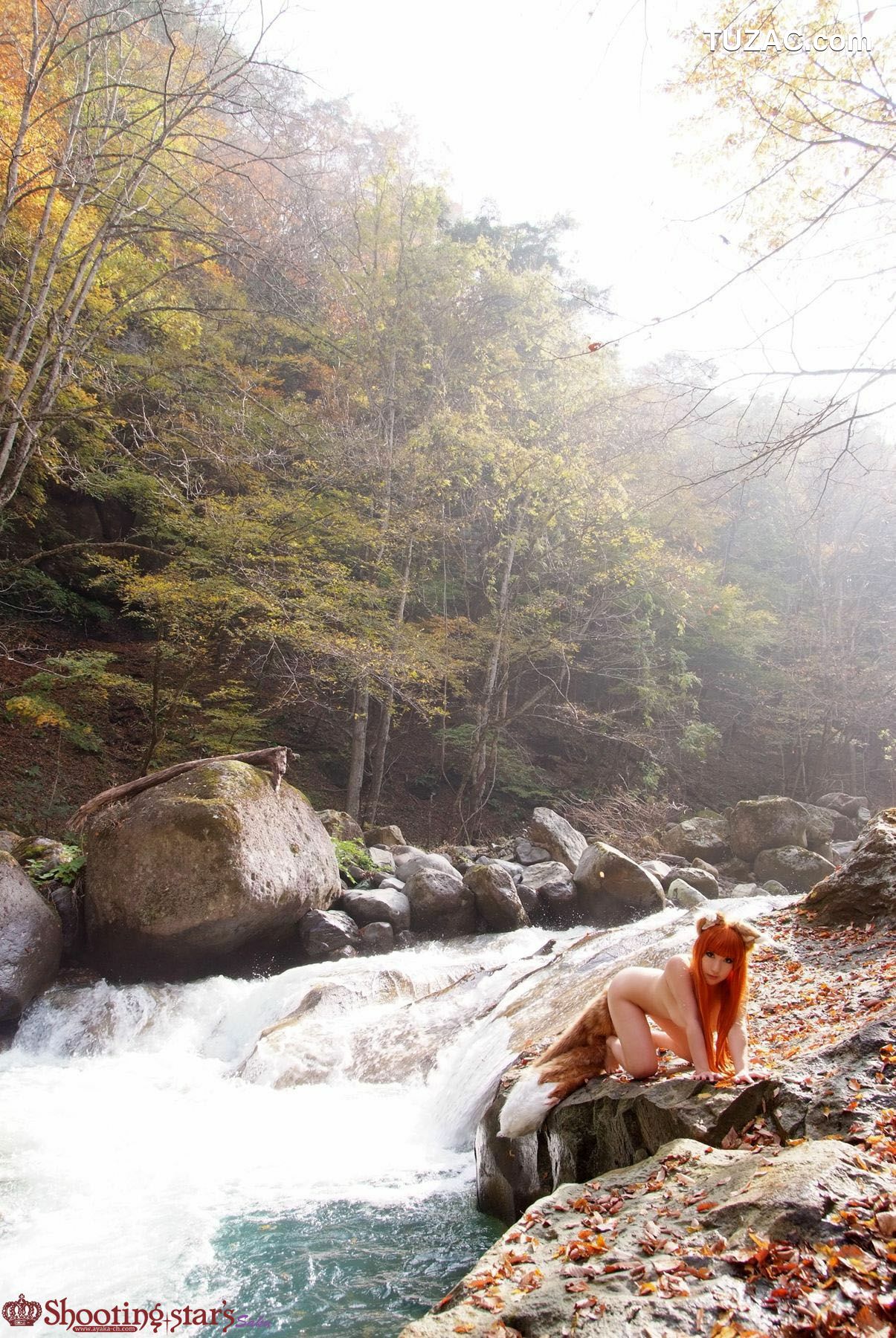 日本CosPlay_绫香サク (サク綾香 Saku Ayaka) 《狼与香辛料》赫萝 写真集