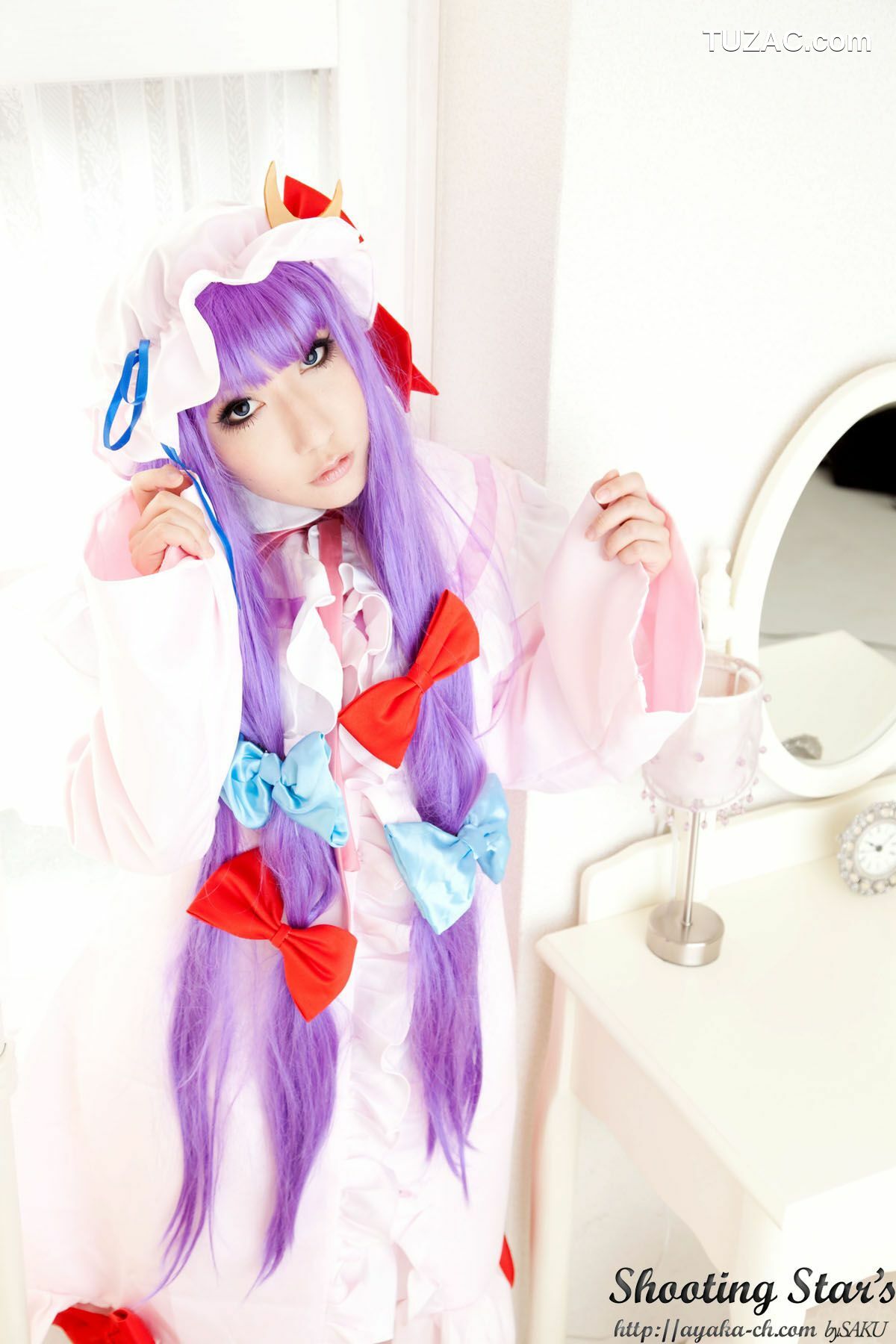 日本CosPlay_绫香サク (サク綾香 Saku Ayaka)《東方Project》Izayoi Sakuya + Patchouli Knowledge 写真集[120P]
