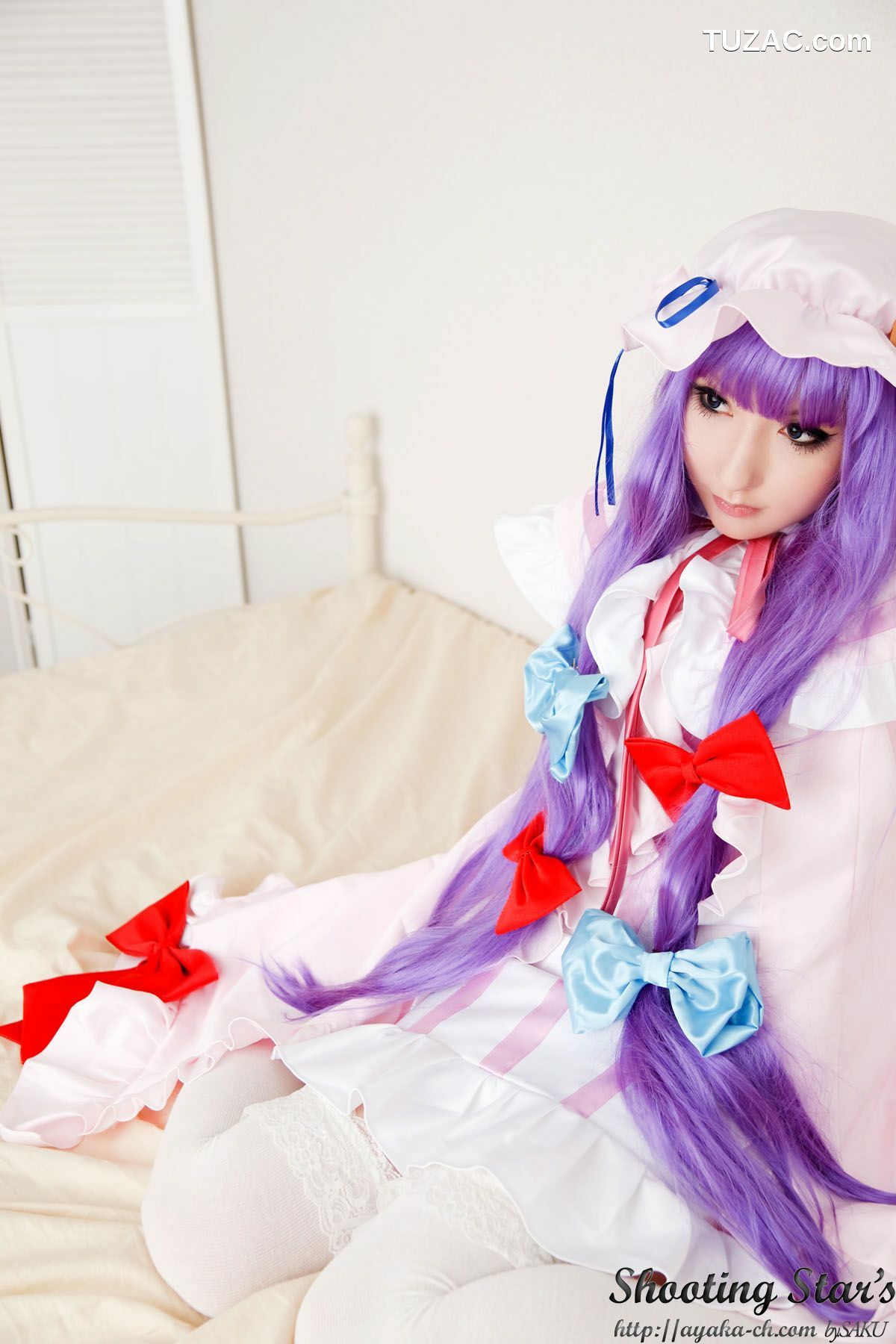 日本CosPlay_绫香サク (サク綾香 Saku Ayaka)《東方Project》Izayoi Sakuya + Patchouli Knowledge 写真集[120P]