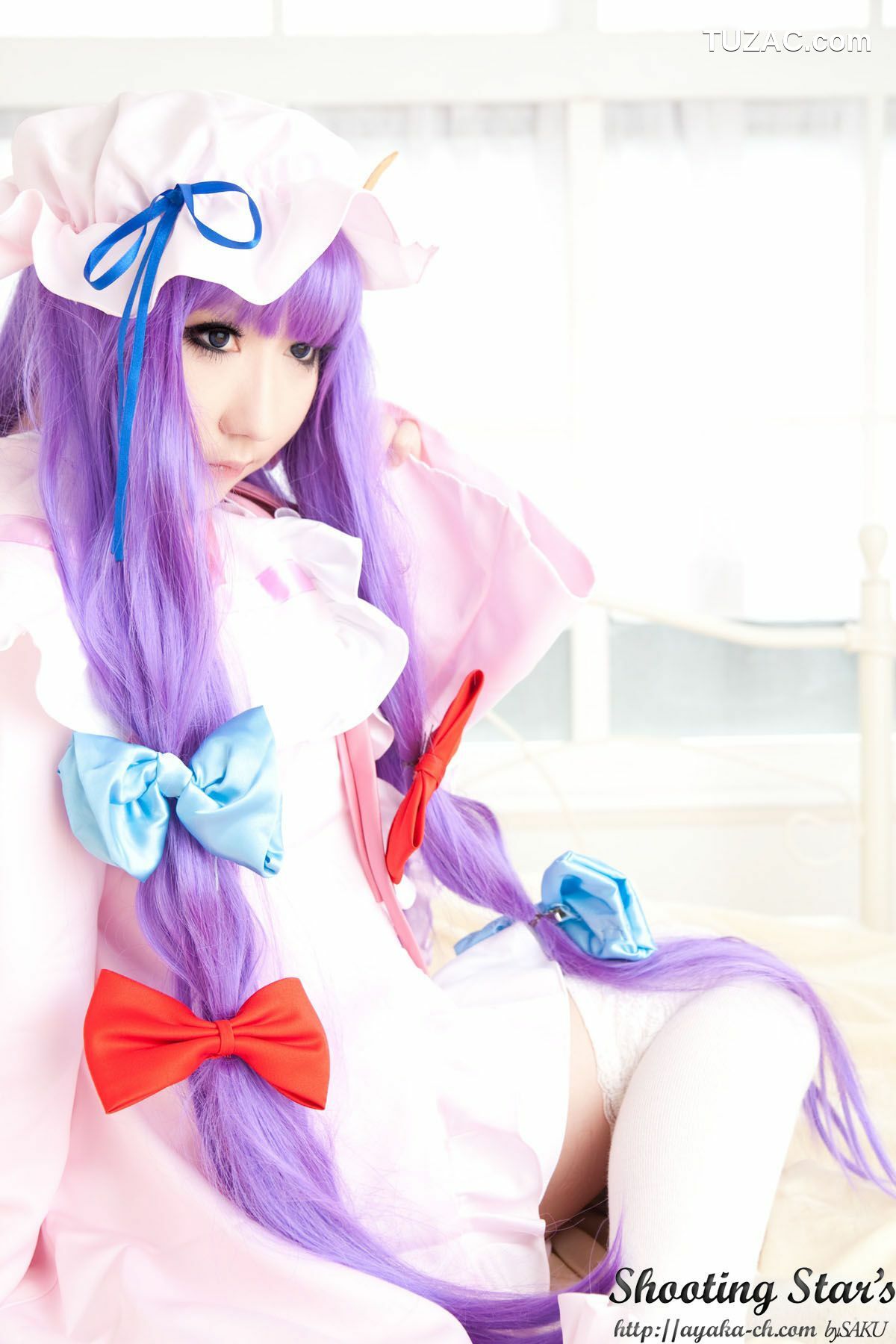 日本CosPlay_绫香サク (サク綾香 Saku Ayaka)《東方Project》Izayoi Sakuya + Patchouli Knowledge 写真集[120P]