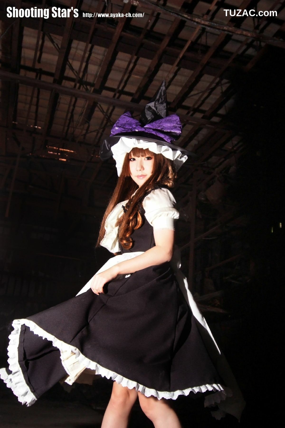 日本CosPlay_绫香サク (サク綾香 Saku Ayaka)《東方Project》霧雨 魔理沙 Kirisame Marisa 写真集