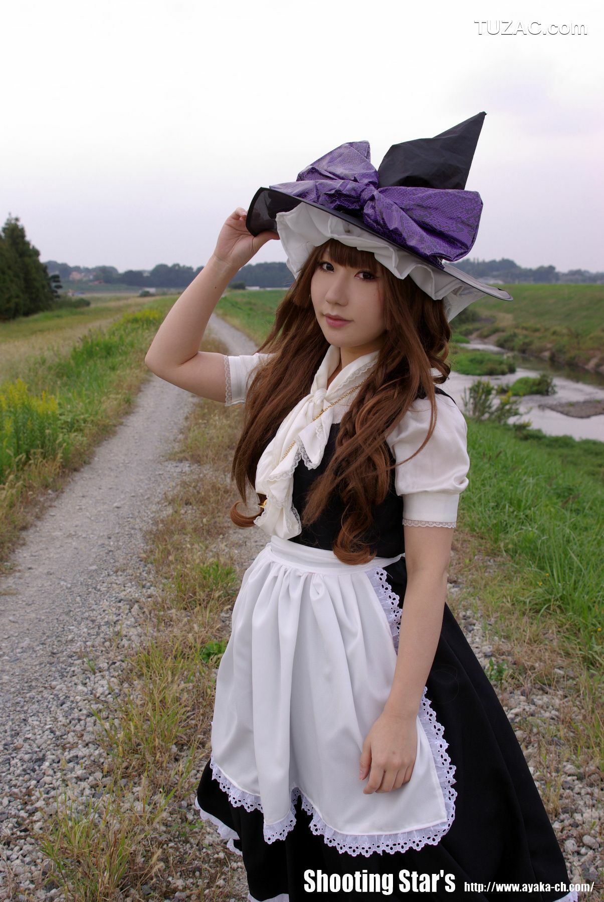 日本CosPlay_绫香サク (サク綾香 Saku Ayaka)《東方Project》霧雨 魔理沙 Kirisame Marisa 写真集