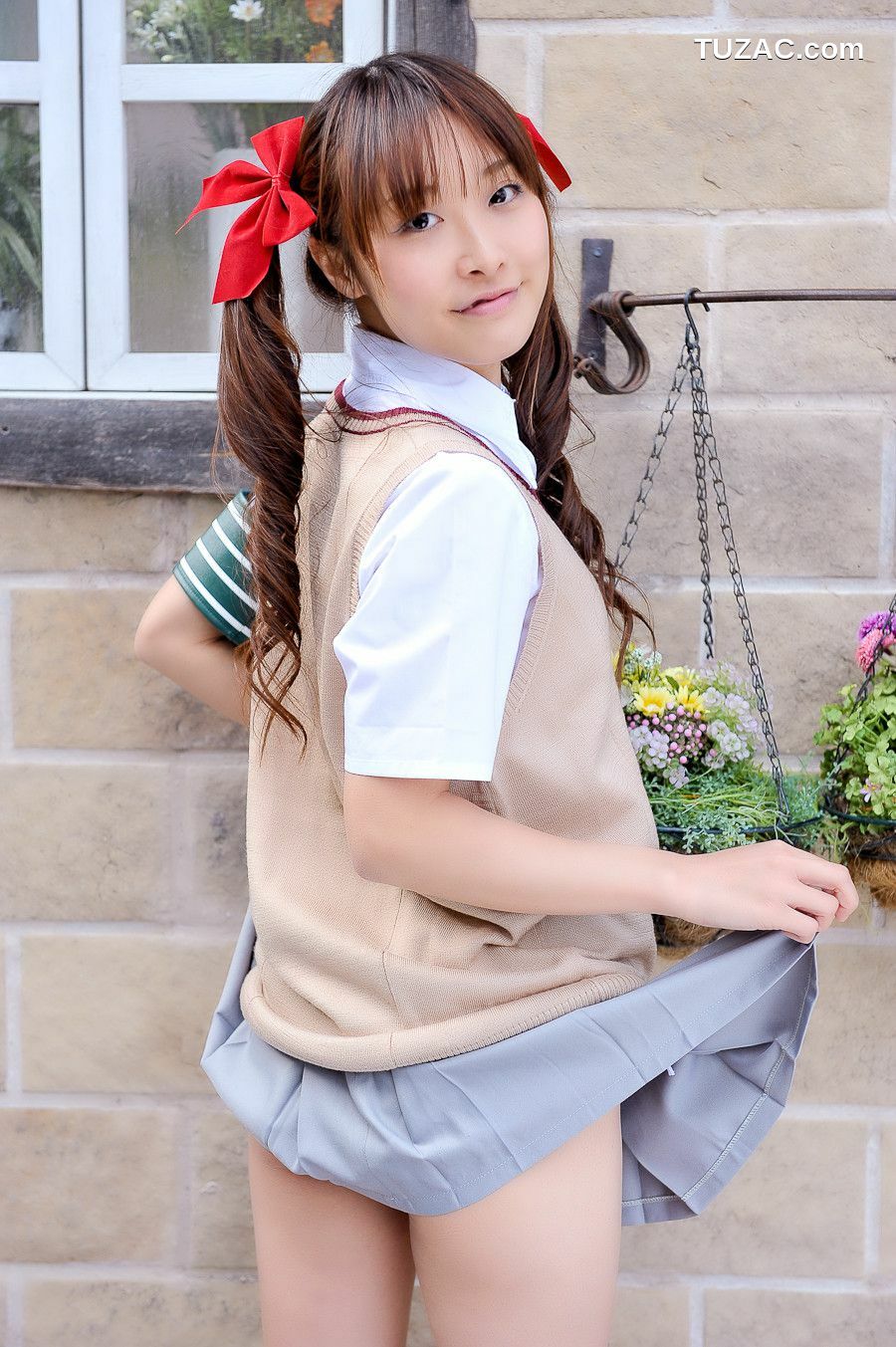日本CosPlay_花兎まにゅManyu Hanausagi《とある科学の超電磁砲》御坂美琴 写真集