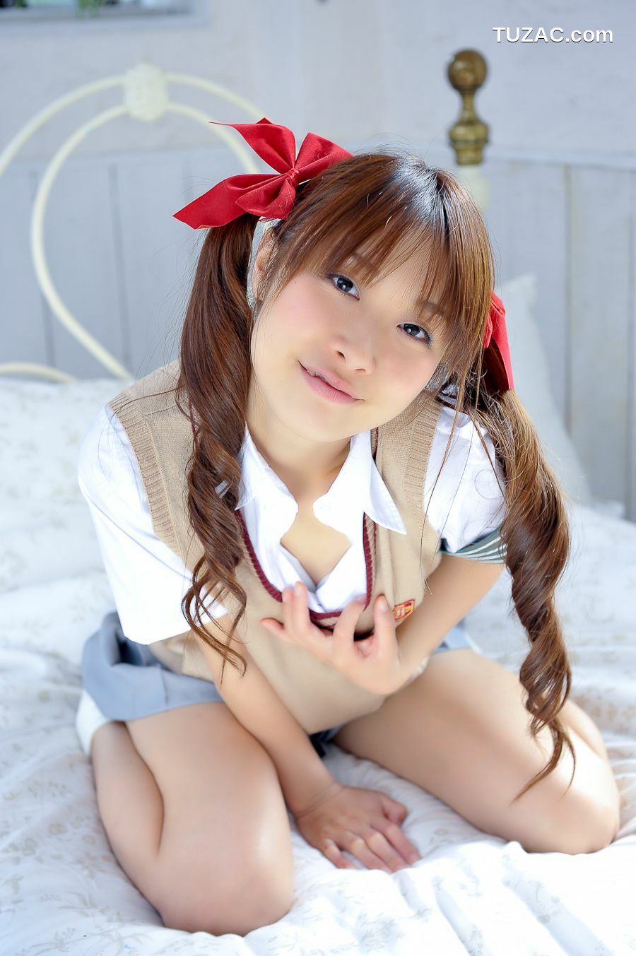 日本CosPlay_花兎まにゅManyu Hanausagi《とある科学の超電磁砲》御坂美琴 写真集