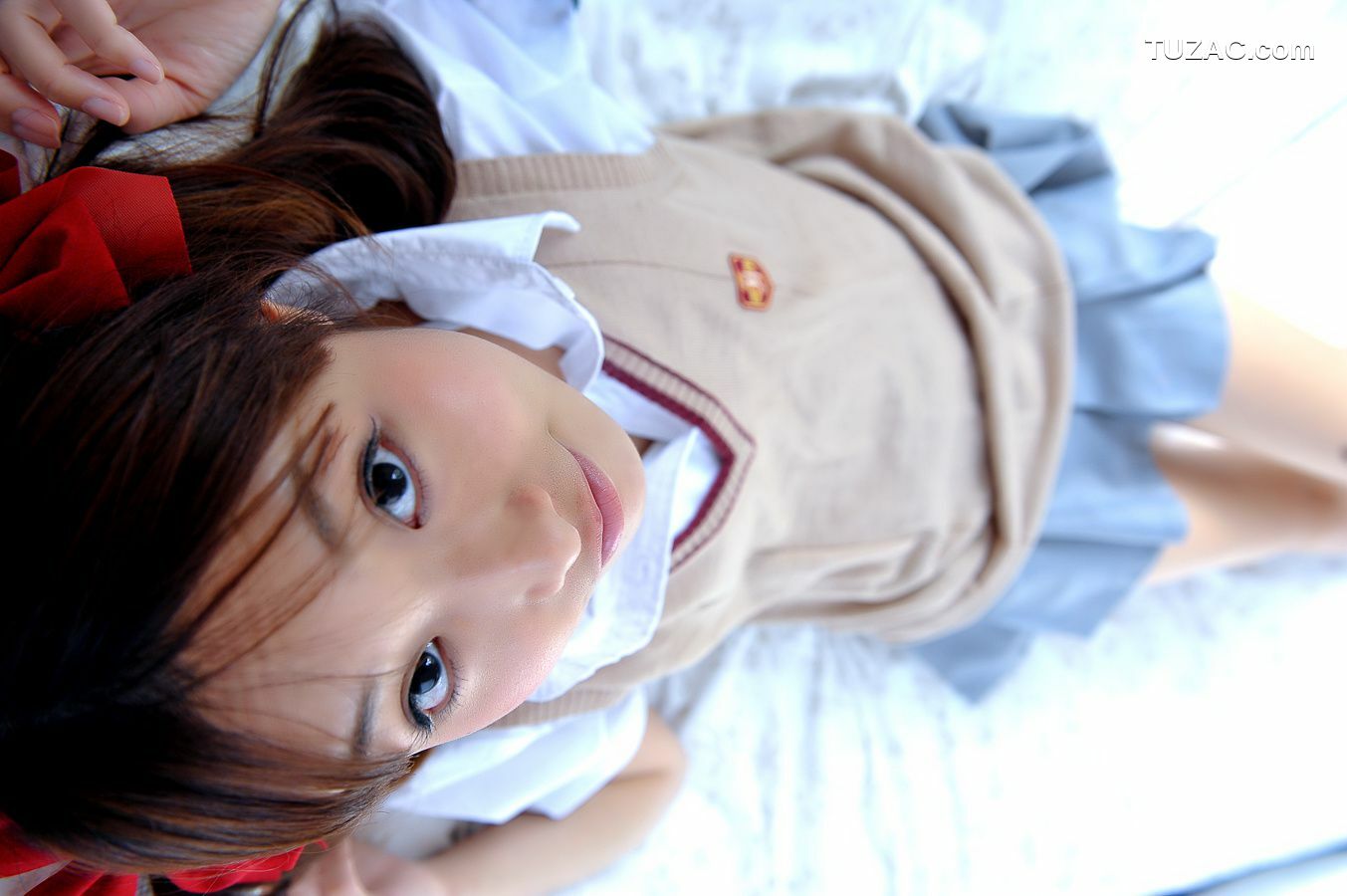 日本CosPlay_花兎まにゅManyu Hanausagi《とある科学の超電磁砲》御坂美琴 写真集