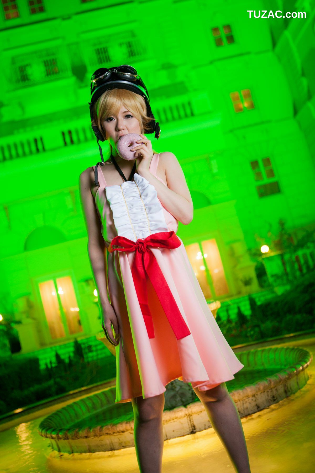 日本CosPlay_荒木まい (Araki Mai) 《化物語》Oshino Shinobu(忍野忍) 写真集[35P]