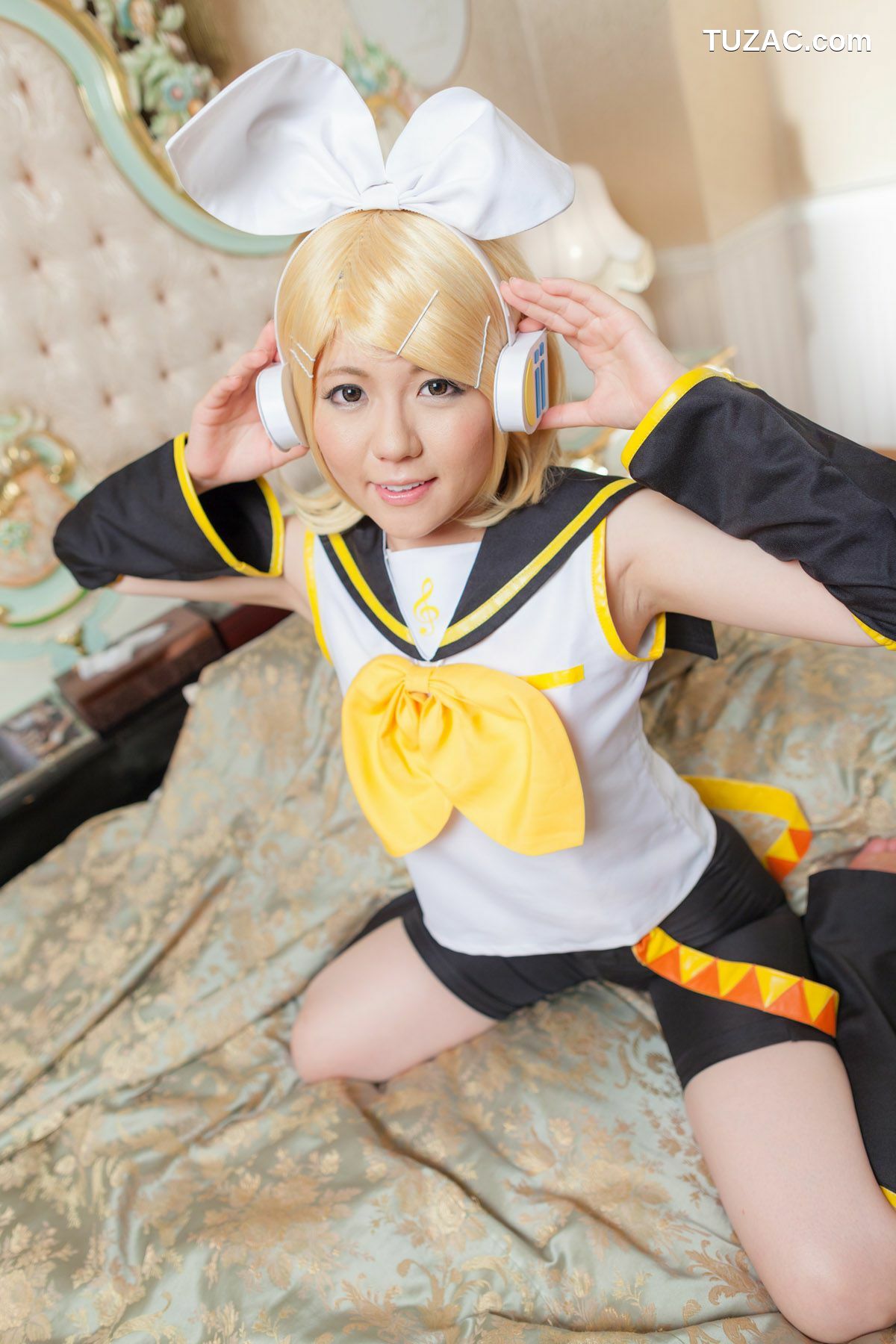 日本CosPlay_荒木まい (荒木麻衣) 《VOCALOID》Kagamine Rin(鏡音リン) 写真集[89P]