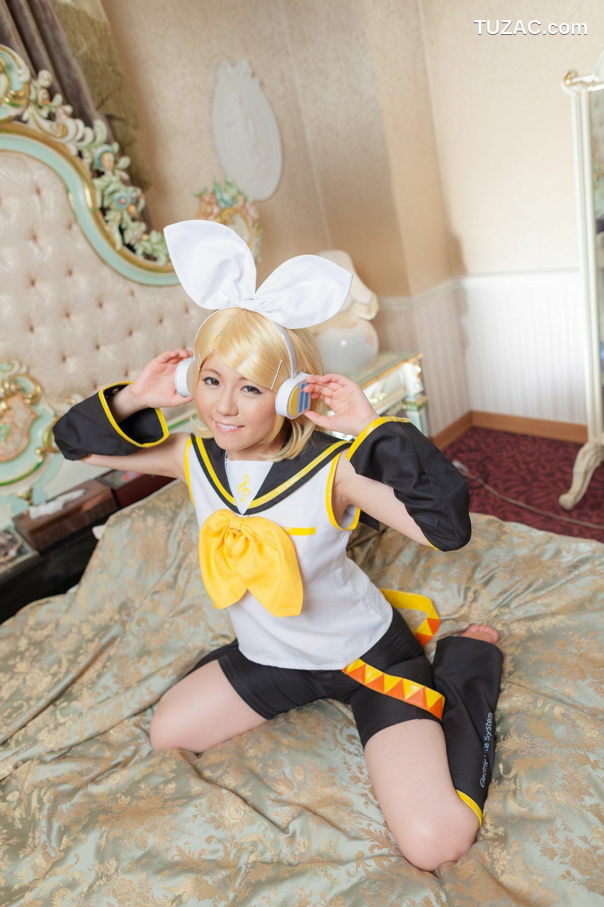 日本CosPlay_荒木まい (荒木麻衣) 《VOCALOID》Kagamine Rin(鏡音リン) 写真集[89P]