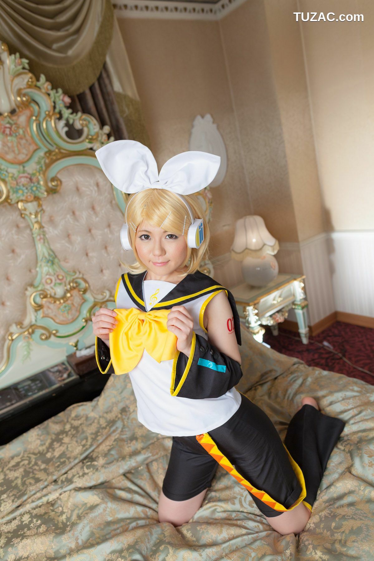 日本CosPlay_荒木まい (荒木麻衣) 《VOCALOID》Kagamine Rin(鏡音リン) 写真集[89P]