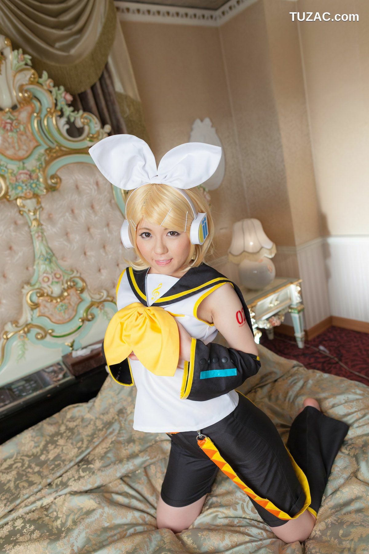 日本CosPlay_荒木まい (荒木麻衣) 《VOCALOID》Kagamine Rin(鏡音リン) 写真集[89P]