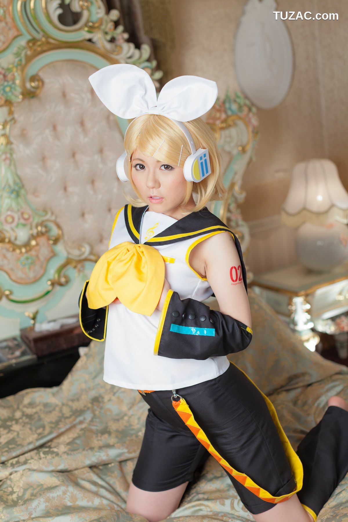 日本CosPlay_荒木まい (荒木麻衣) 《VOCALOID》Kagamine Rin(鏡音リン) 写真集[89P]