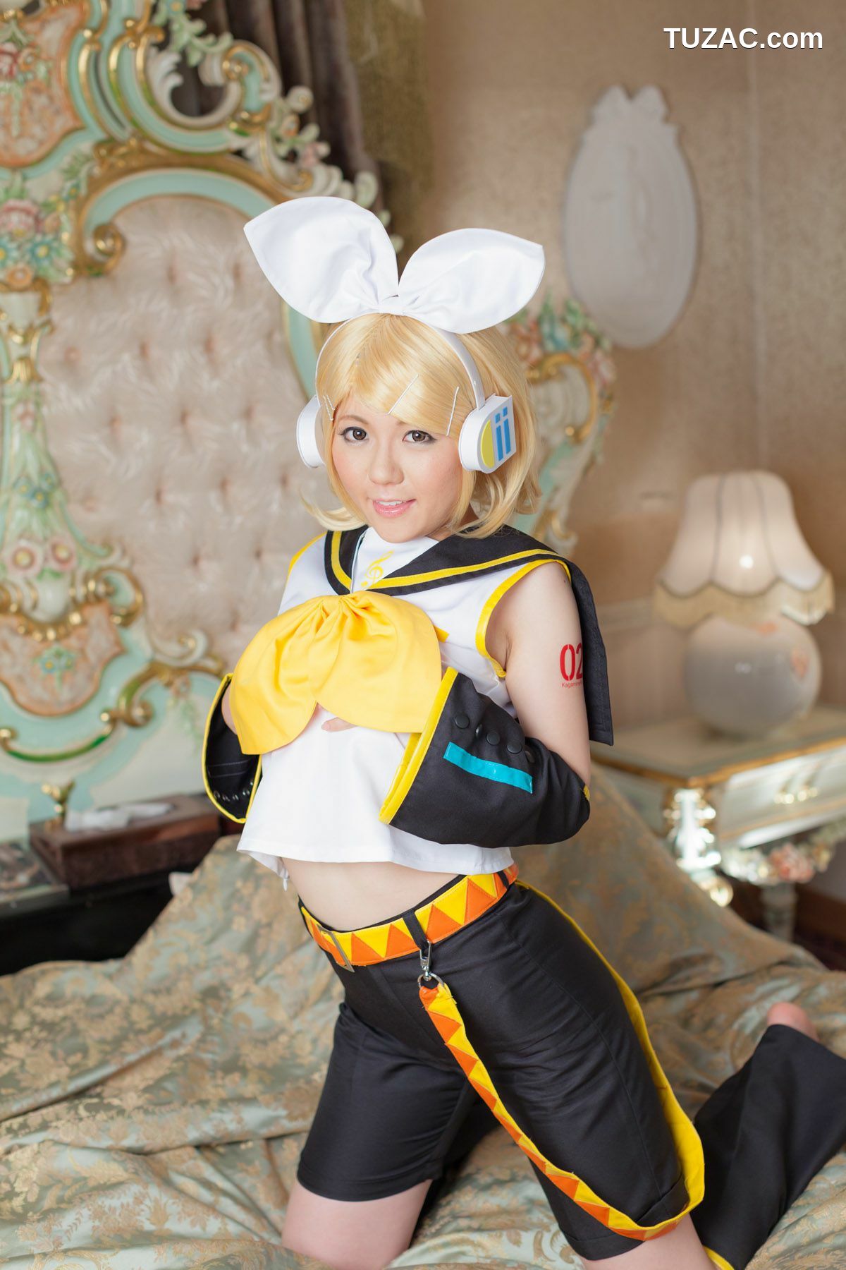 日本CosPlay_荒木まい (荒木麻衣) 《VOCALOID》Kagamine Rin(鏡音リン) 写真集[89P]