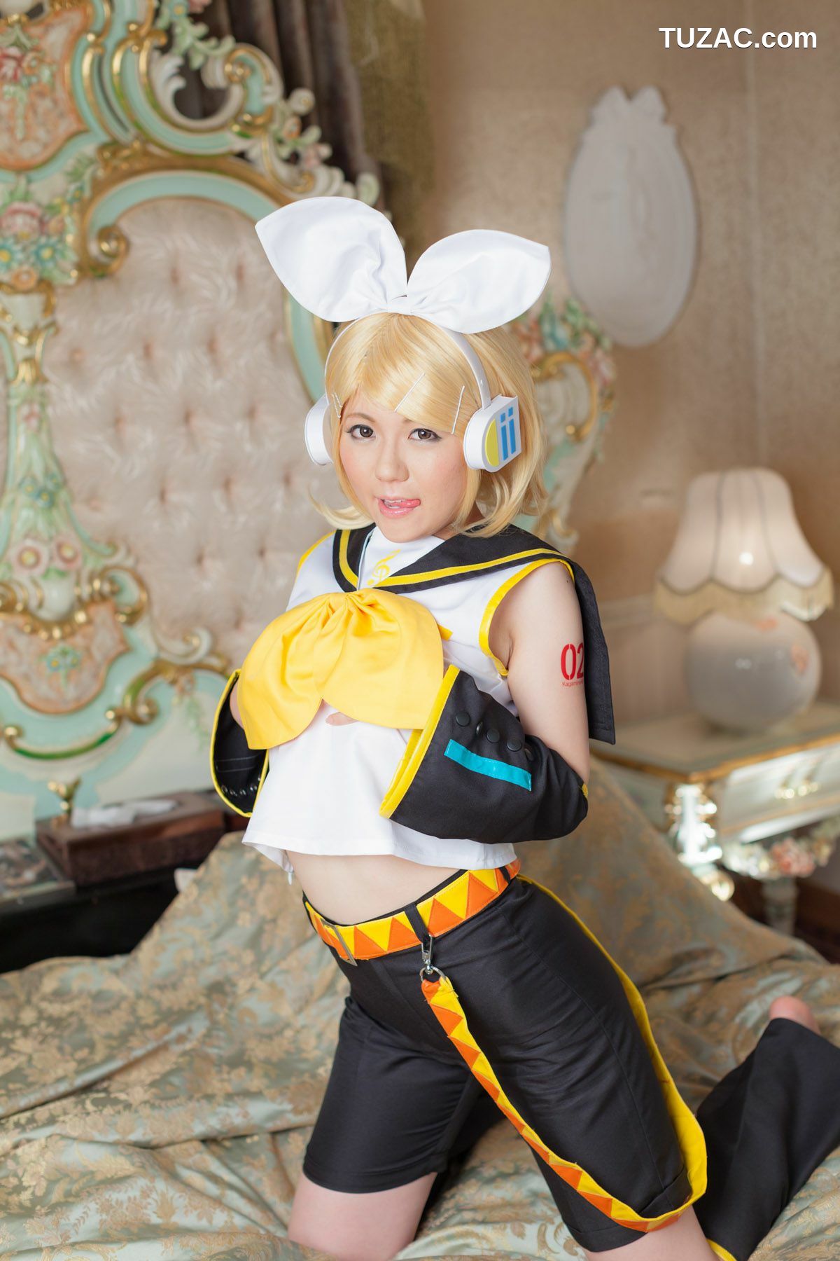 日本CosPlay_荒木まい (荒木麻衣) 《VOCALOID》Kagamine Rin(鏡音リン) 写真集[89P]