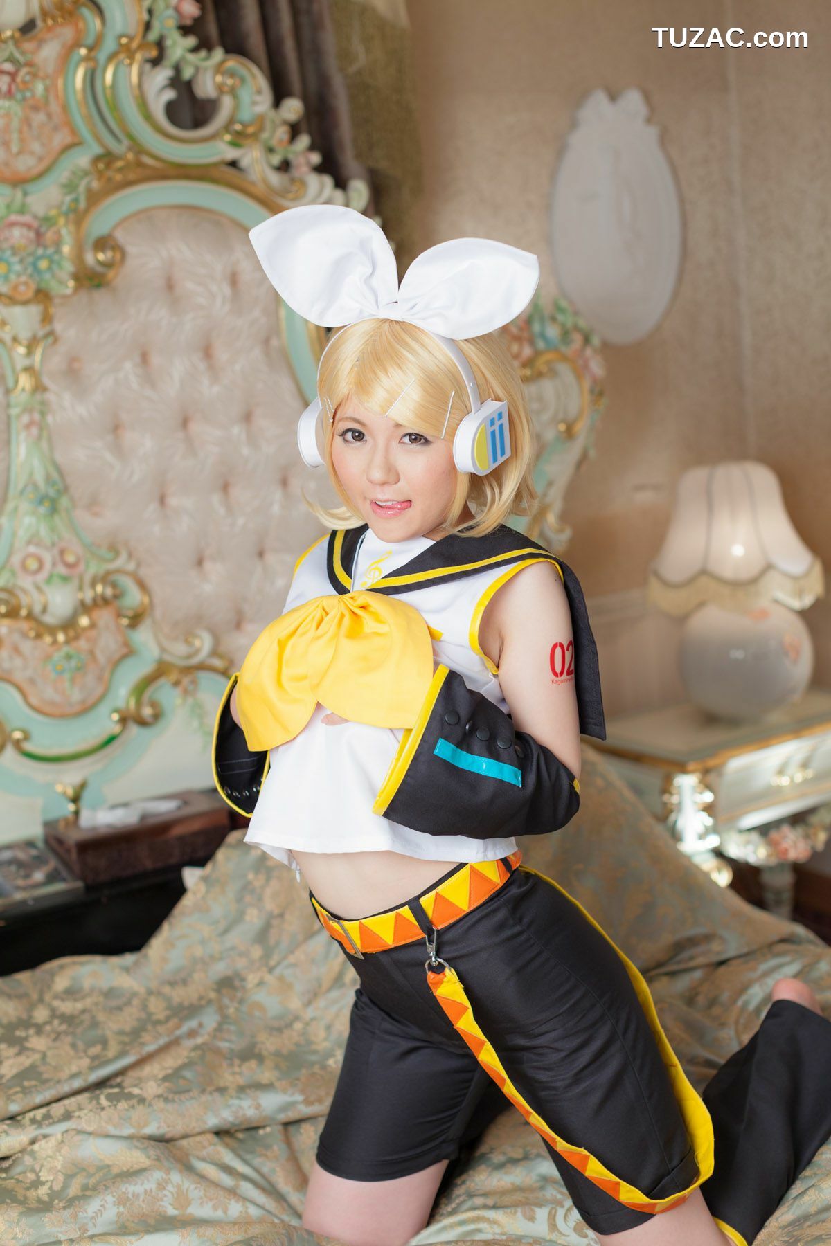 日本CosPlay_荒木まい (荒木麻衣) 《VOCALOID》Kagamine Rin(鏡音リン) 写真集[89P]