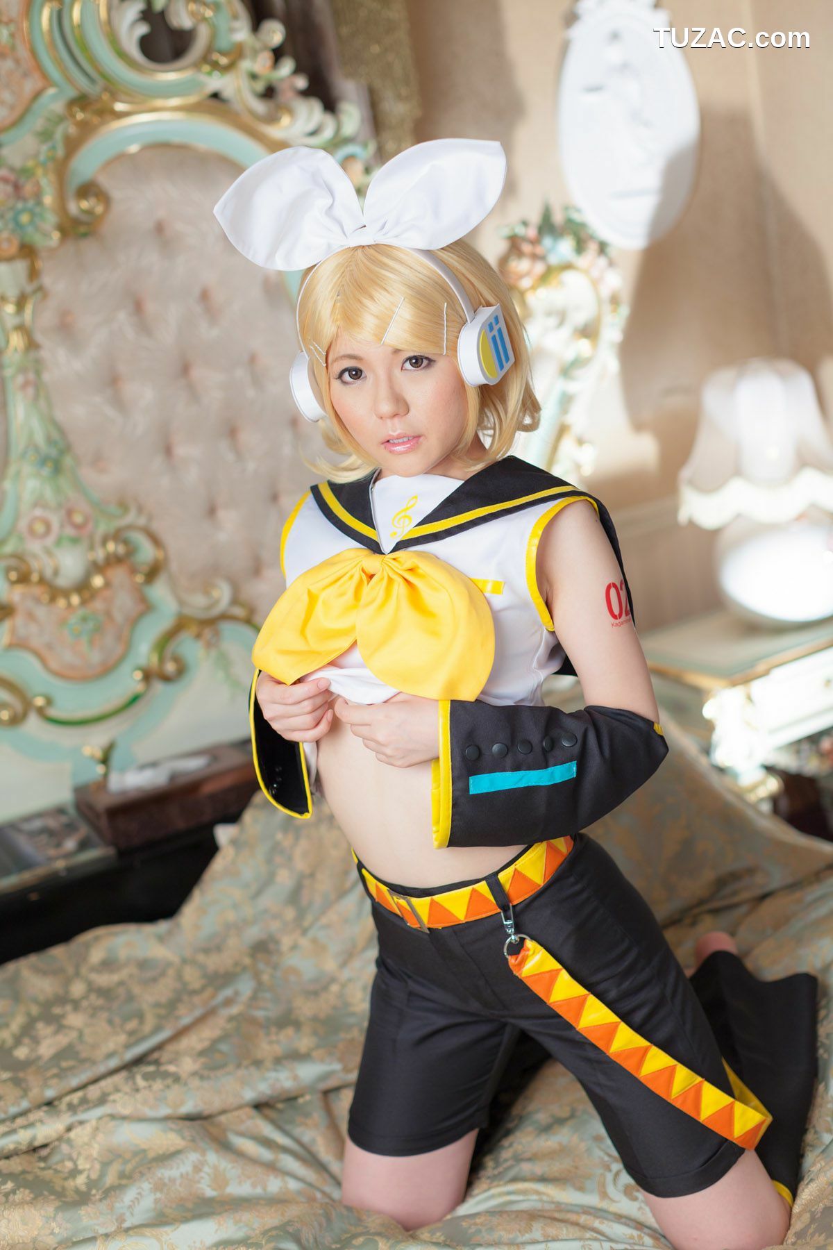 日本CosPlay_荒木まい (荒木麻衣) 《VOCALOID》Kagamine Rin(鏡音リン) 写真集[89P]