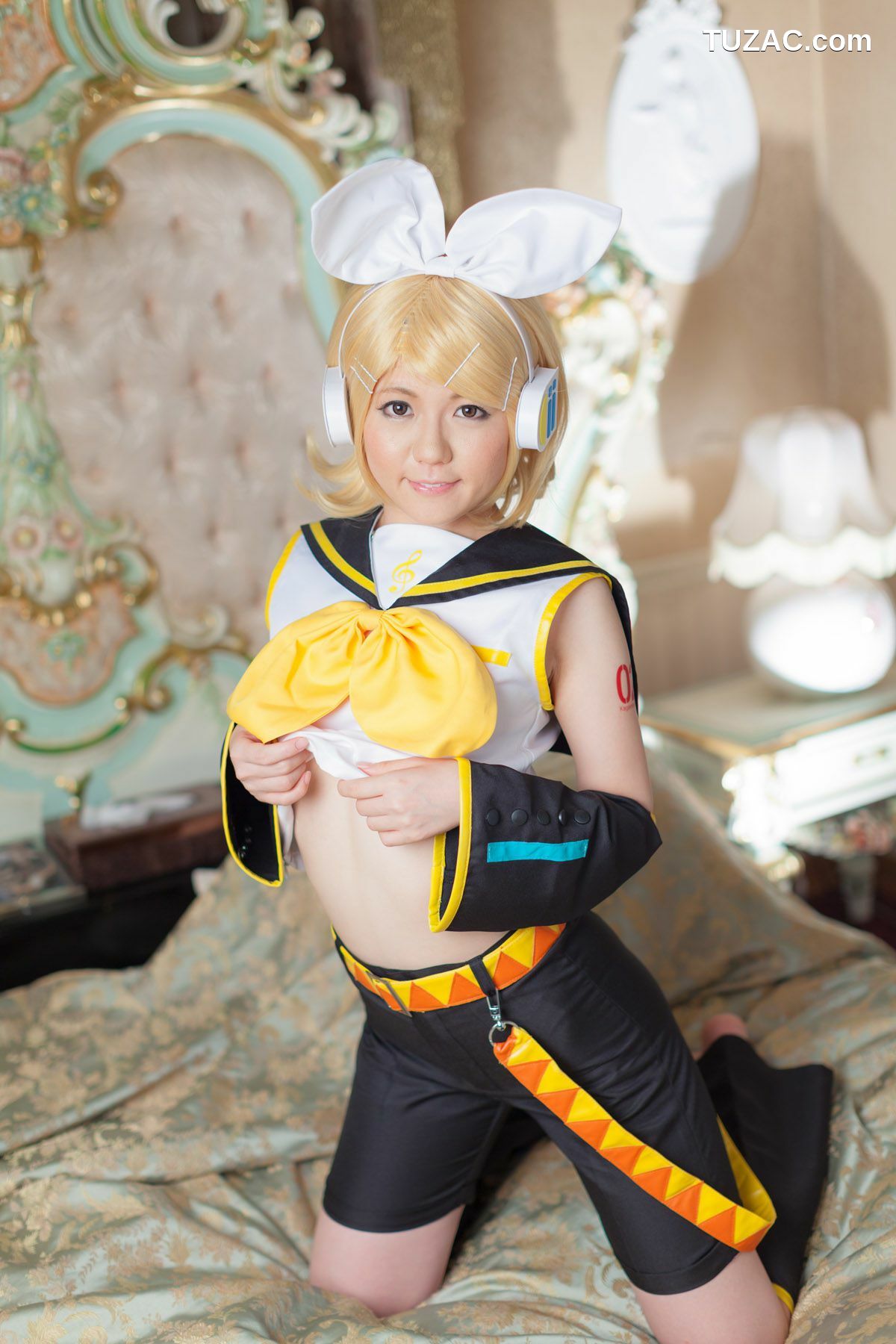 日本CosPlay_荒木まい (荒木麻衣) 《VOCALOID》Kagamine Rin(鏡音リン) 写真集[89P]