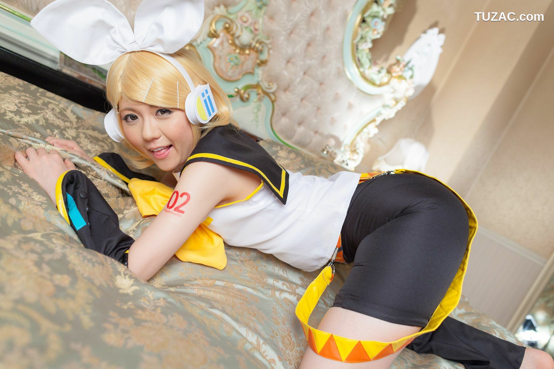 日本CosPlay_荒木まい (荒木麻衣) 《VOCALOID》Kagamine Rin(鏡音リン) 写真集[89P]