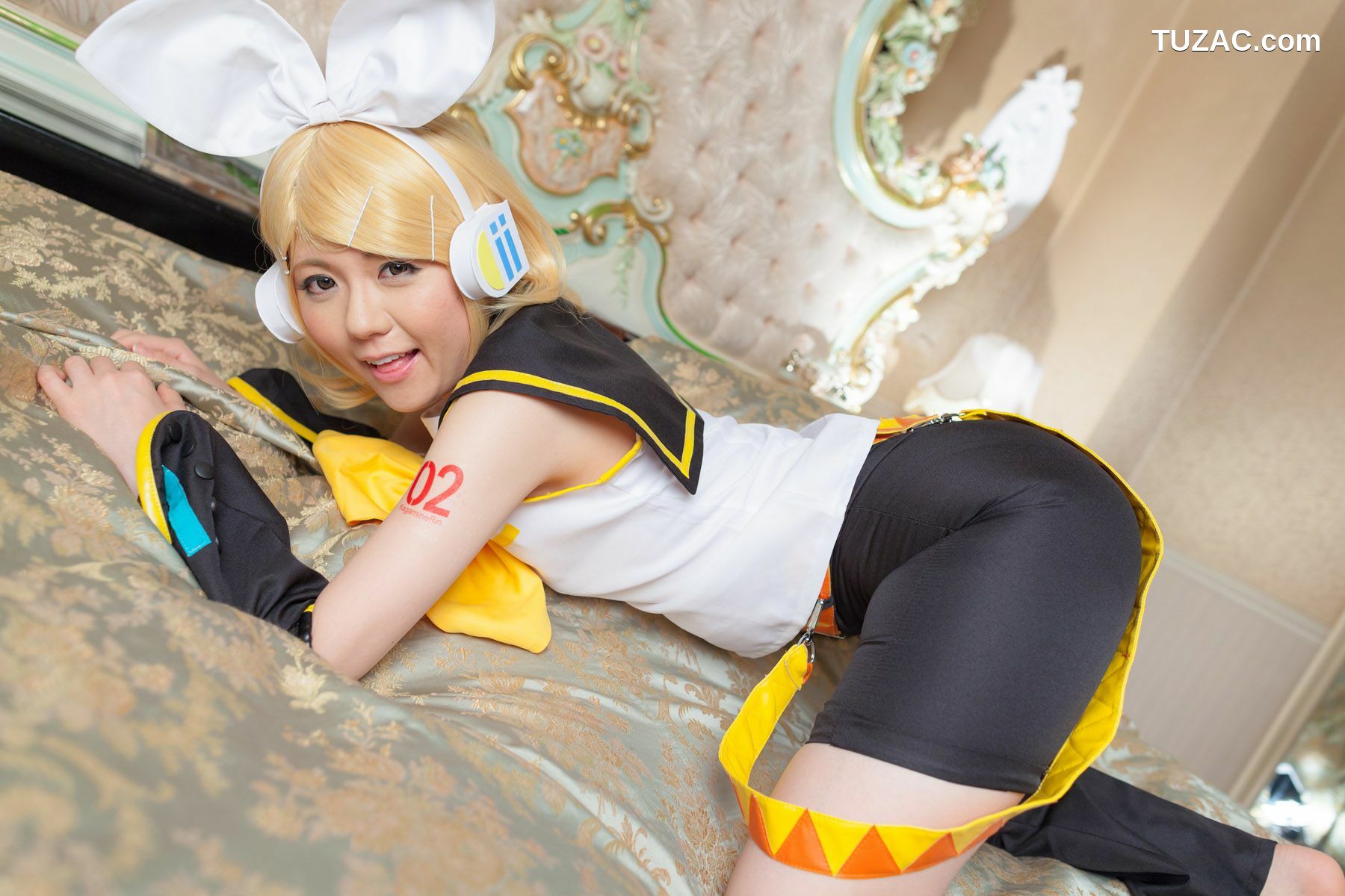 日本CosPlay_荒木まい (荒木麻衣) 《VOCALOID》Kagamine Rin(鏡音リン) 写真集[89P]