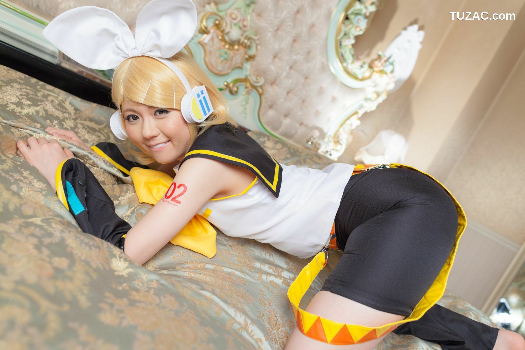日本CosPlay_荒木まい (荒木麻衣) 《VOCALOID》Kagamine Rin(鏡音リン) 写真集[89P]