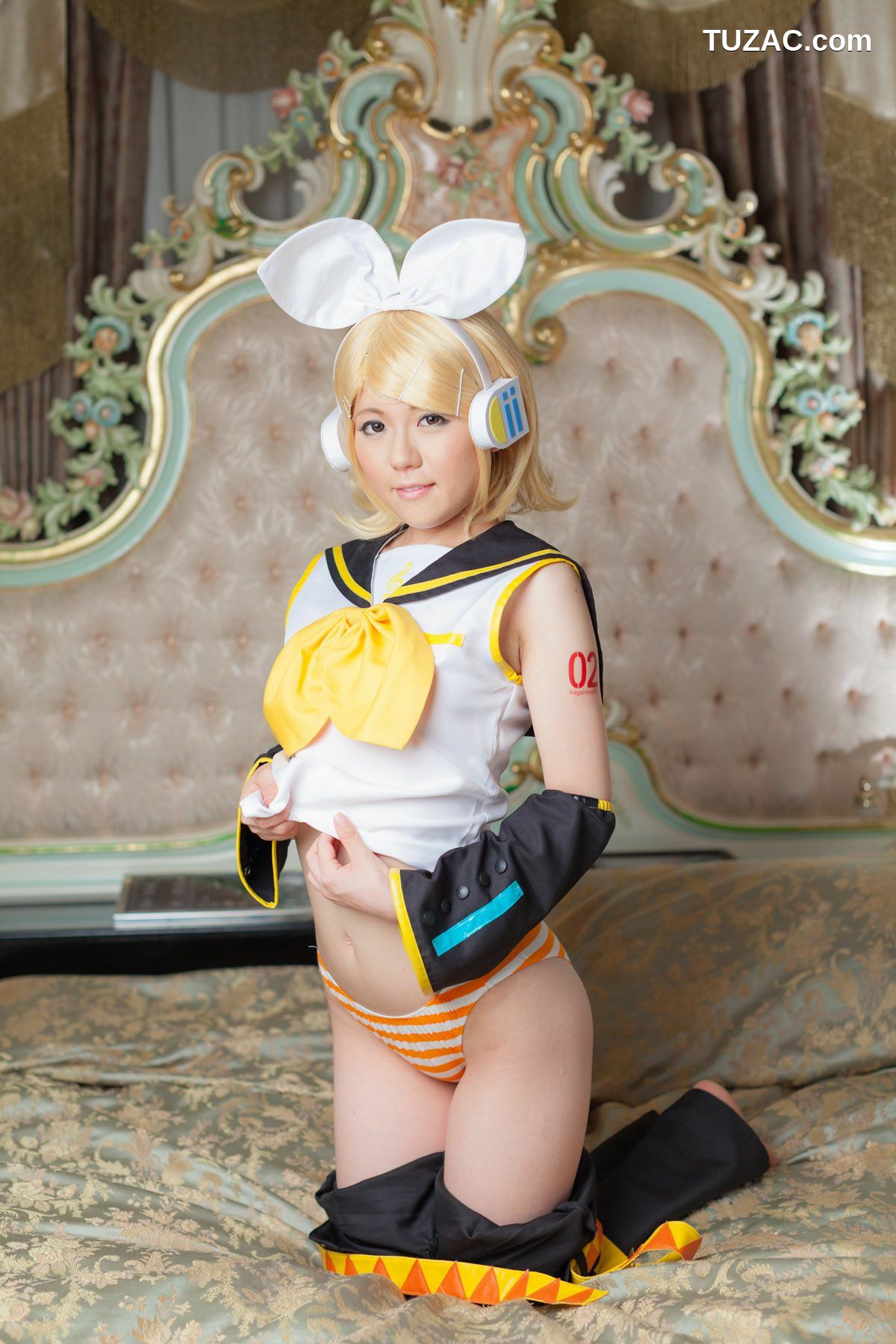 日本CosPlay_荒木まい (荒木麻衣) 《VOCALOID》Kagamine Rin(鏡音リン) 写真集[89P]